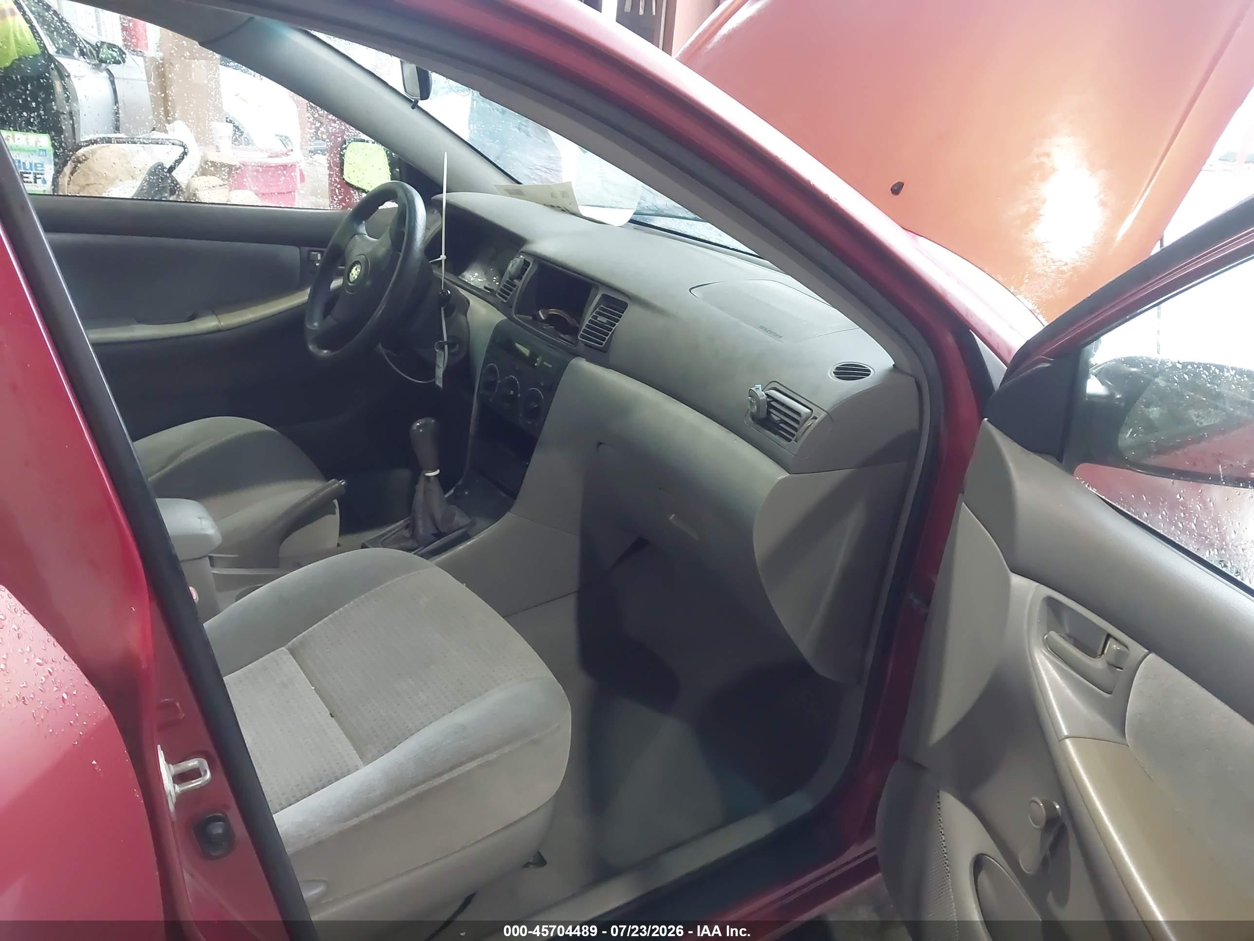 2006 Toyota Corolla Ce Red vin: 1NXBR32E16Z705265