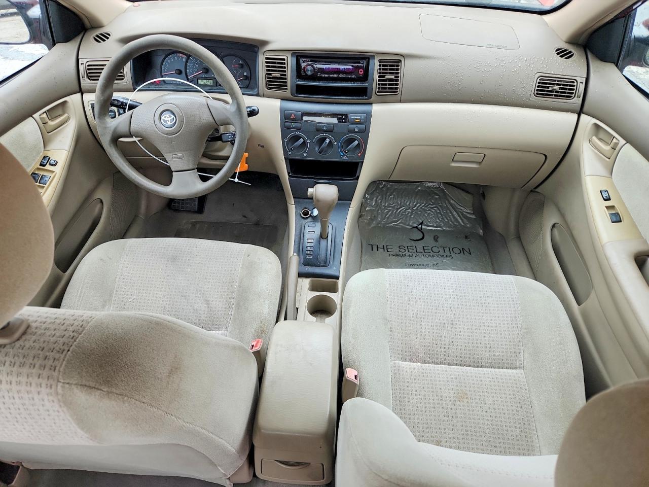 2008 Toyota Corolla Ce Red vin: 1NXBR32E18Z020508