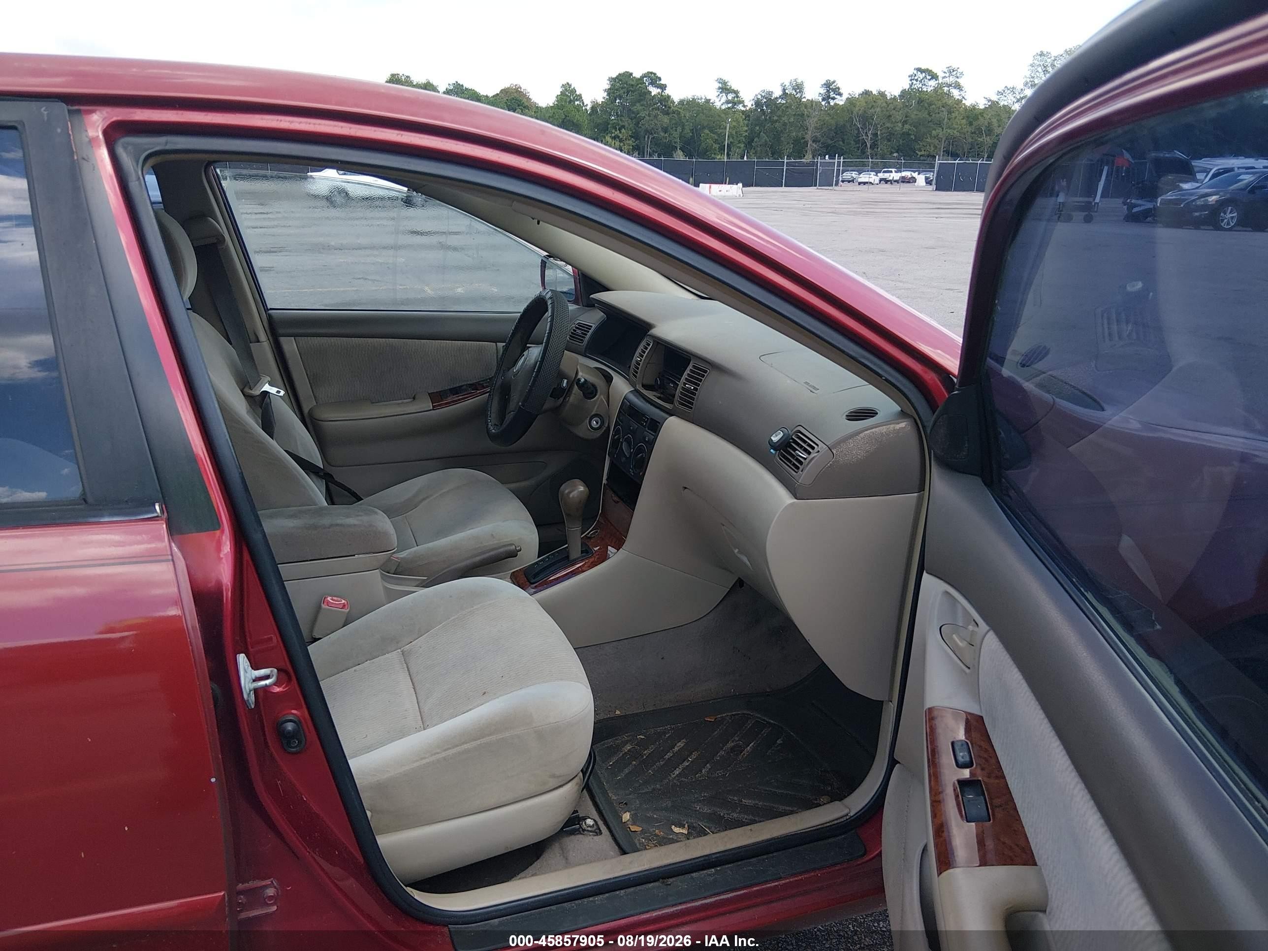 2008 Toyota Corolla Le Red vin: 1NXBR32E18Z953096