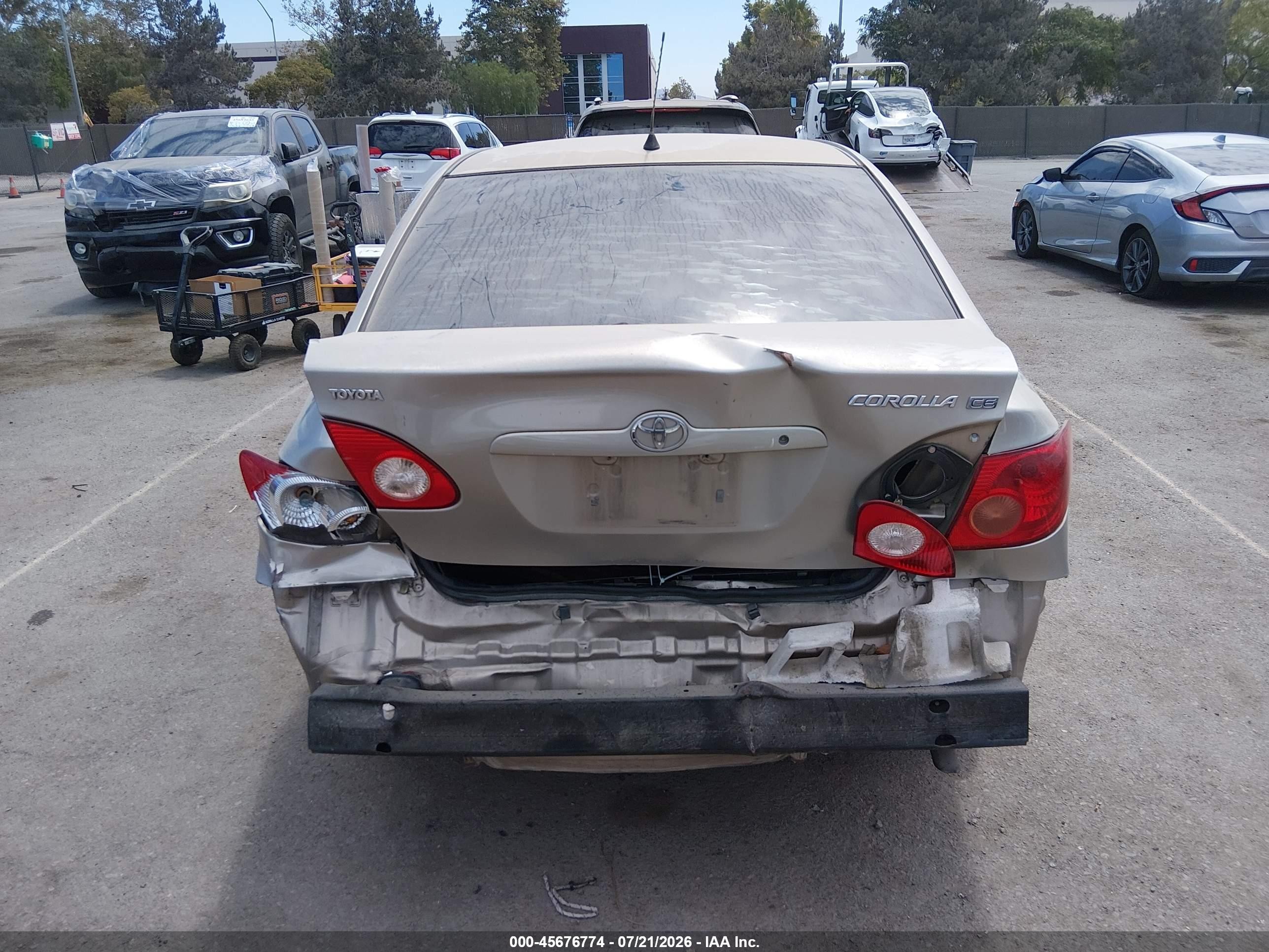 2005 Toyota Corolla Ce Champagne vin: 1NXBR32E25Z395481