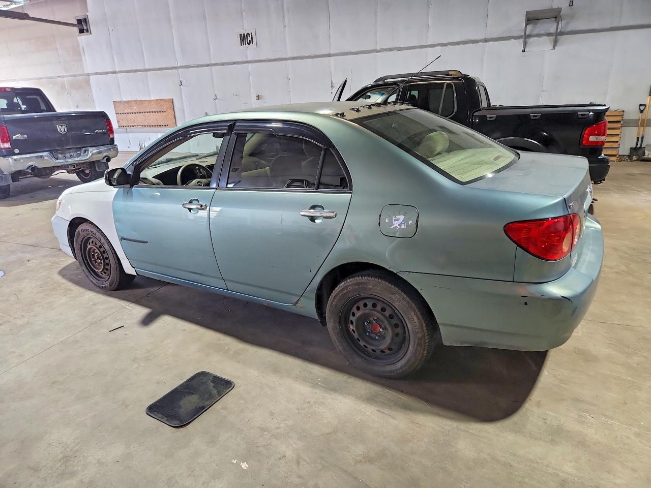 2006 Toyota Corolla Le Two Tone vin: 1NXBR32E26Z746570