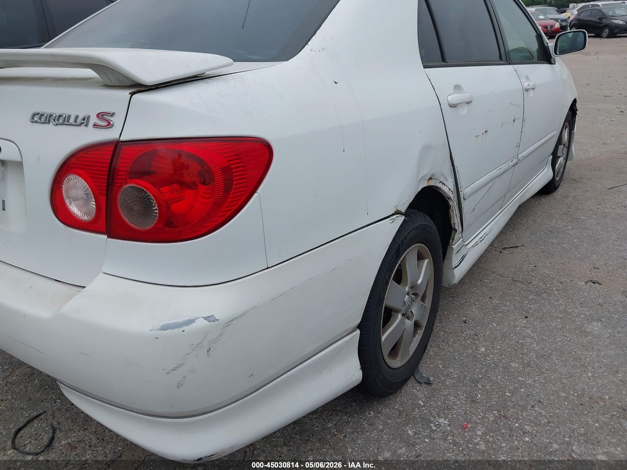 2007 Toyota Corolla S Белый vin: 1NXBR32E27Z833631