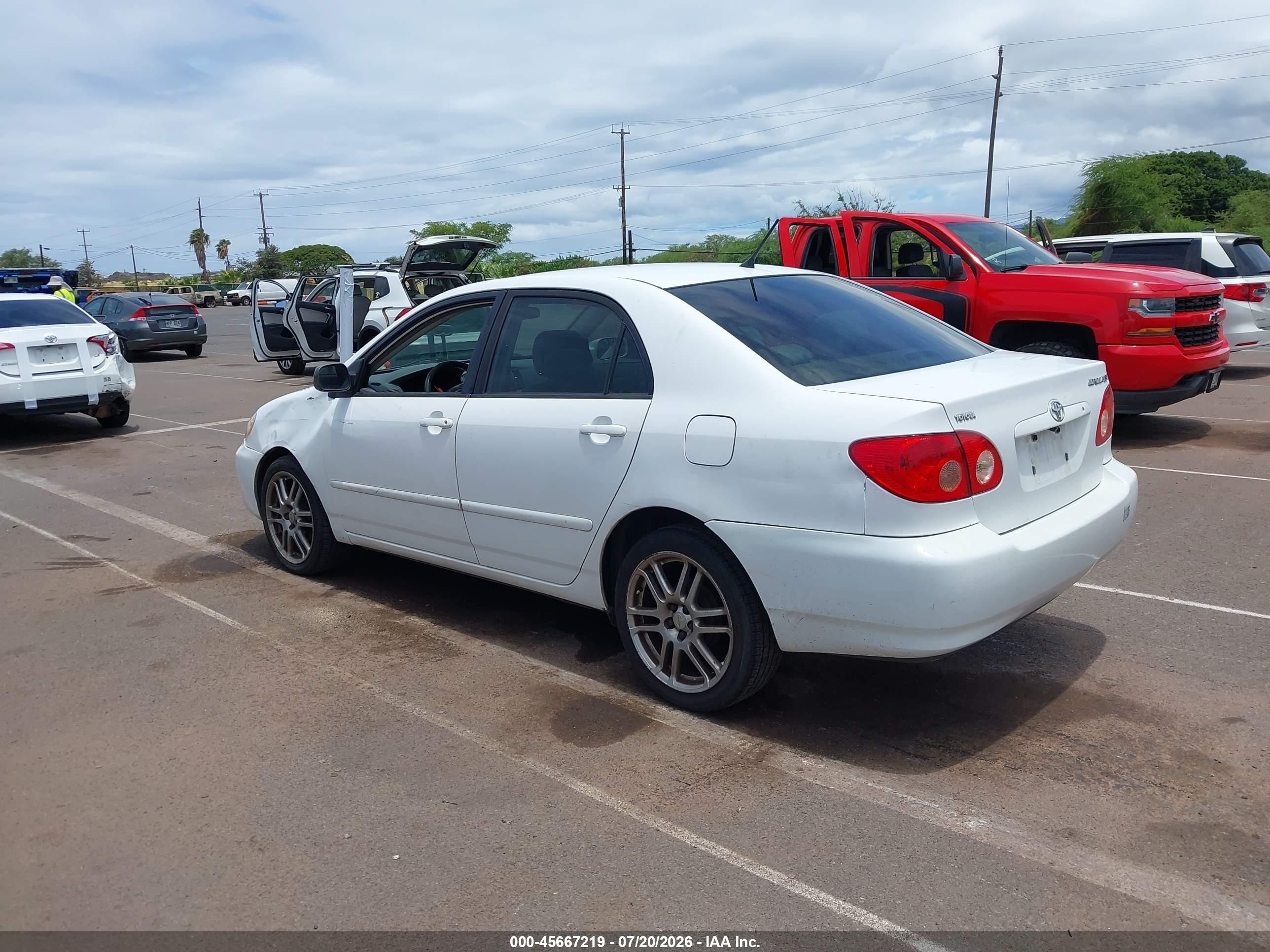 2008 Toyota Corolla Le White vin: 1NXBR32E28Z995664