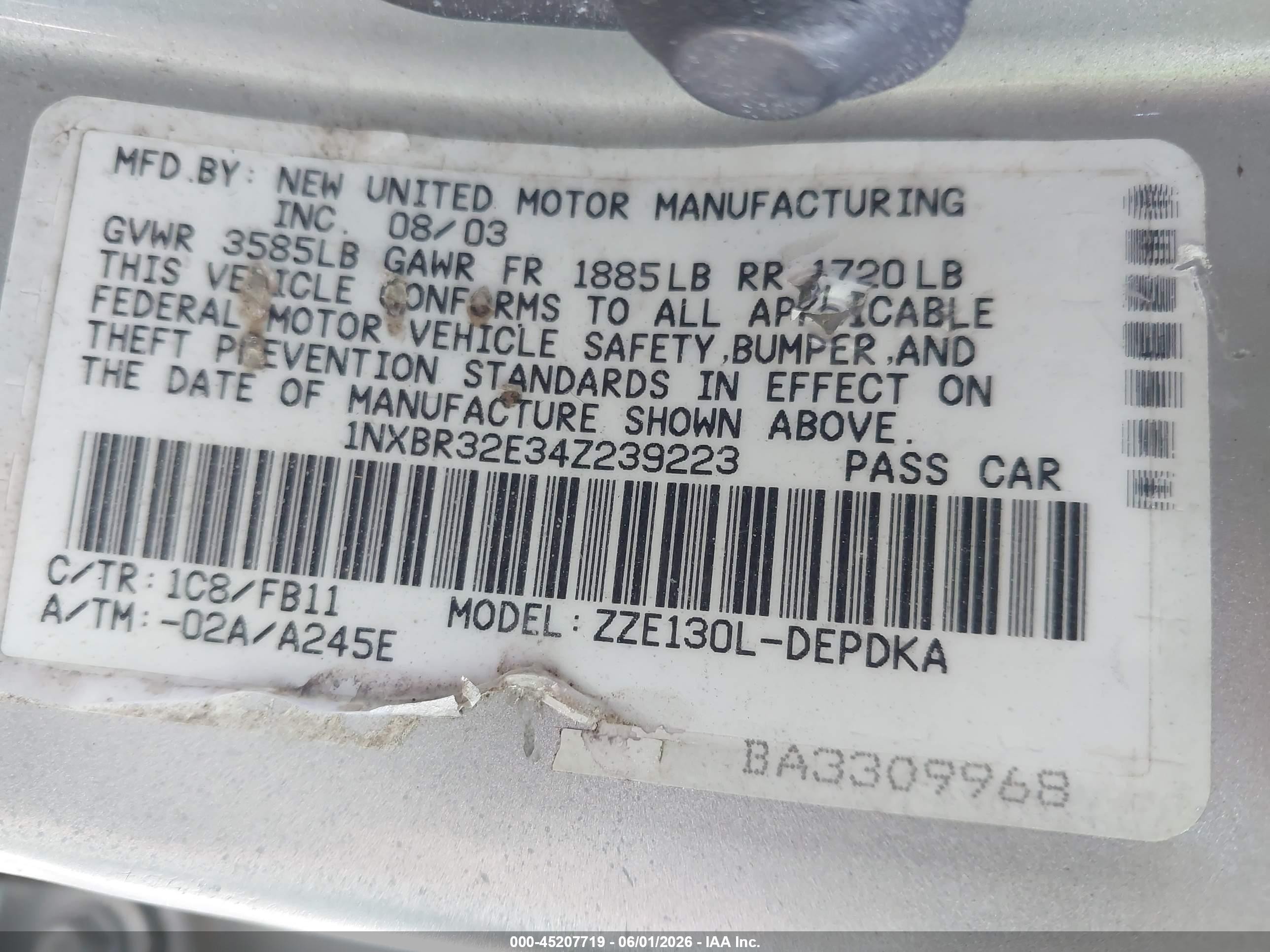 2004 Toyota Corolla Ce Silver vin: 1NXBR32E34Z239223
