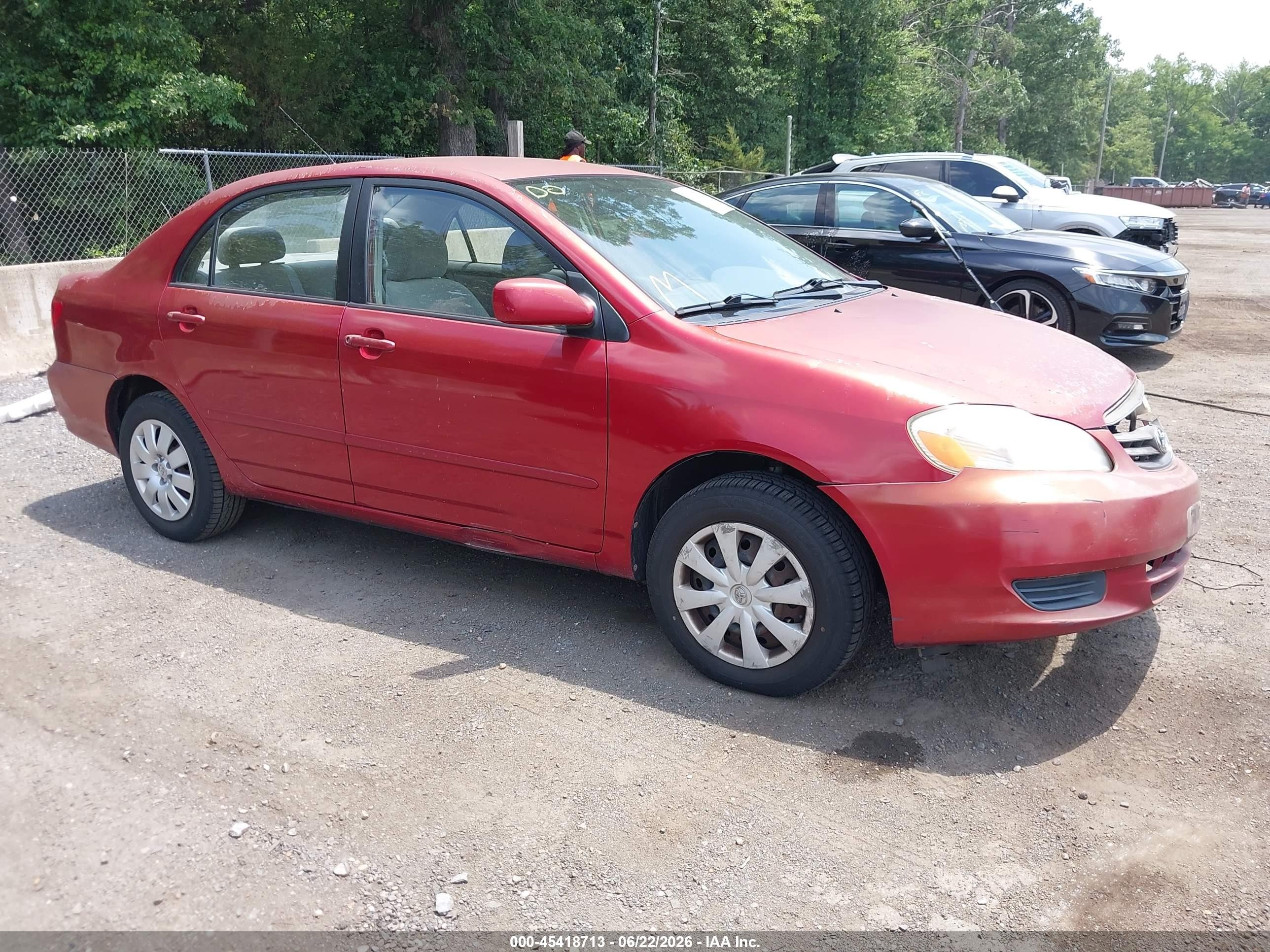 2004 Toyota Corolla Le Red vin: 1NXBR32E34Z245331