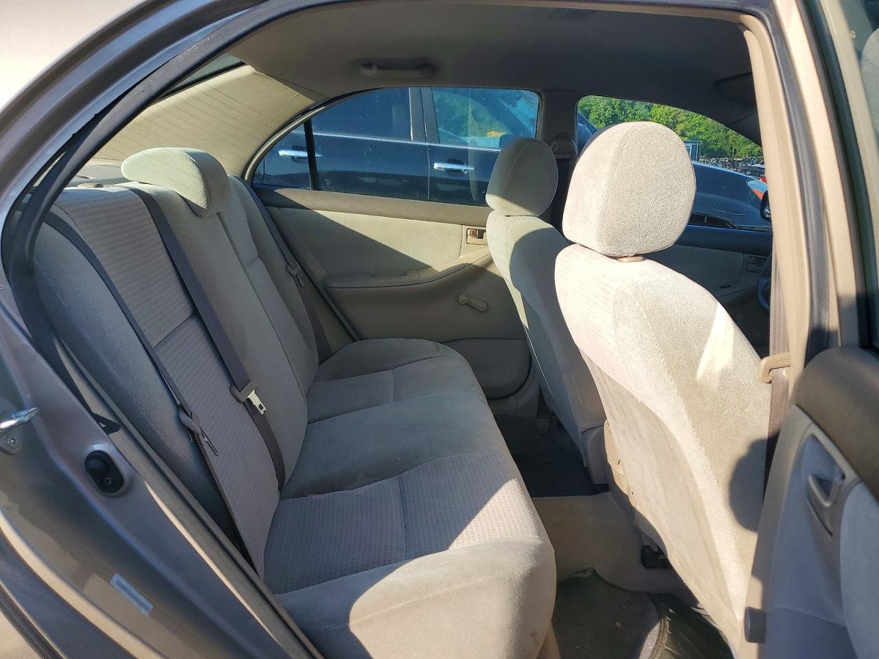 2005 Toyota Corolla Ce Tan vin: 1NXBR32E35Z346547