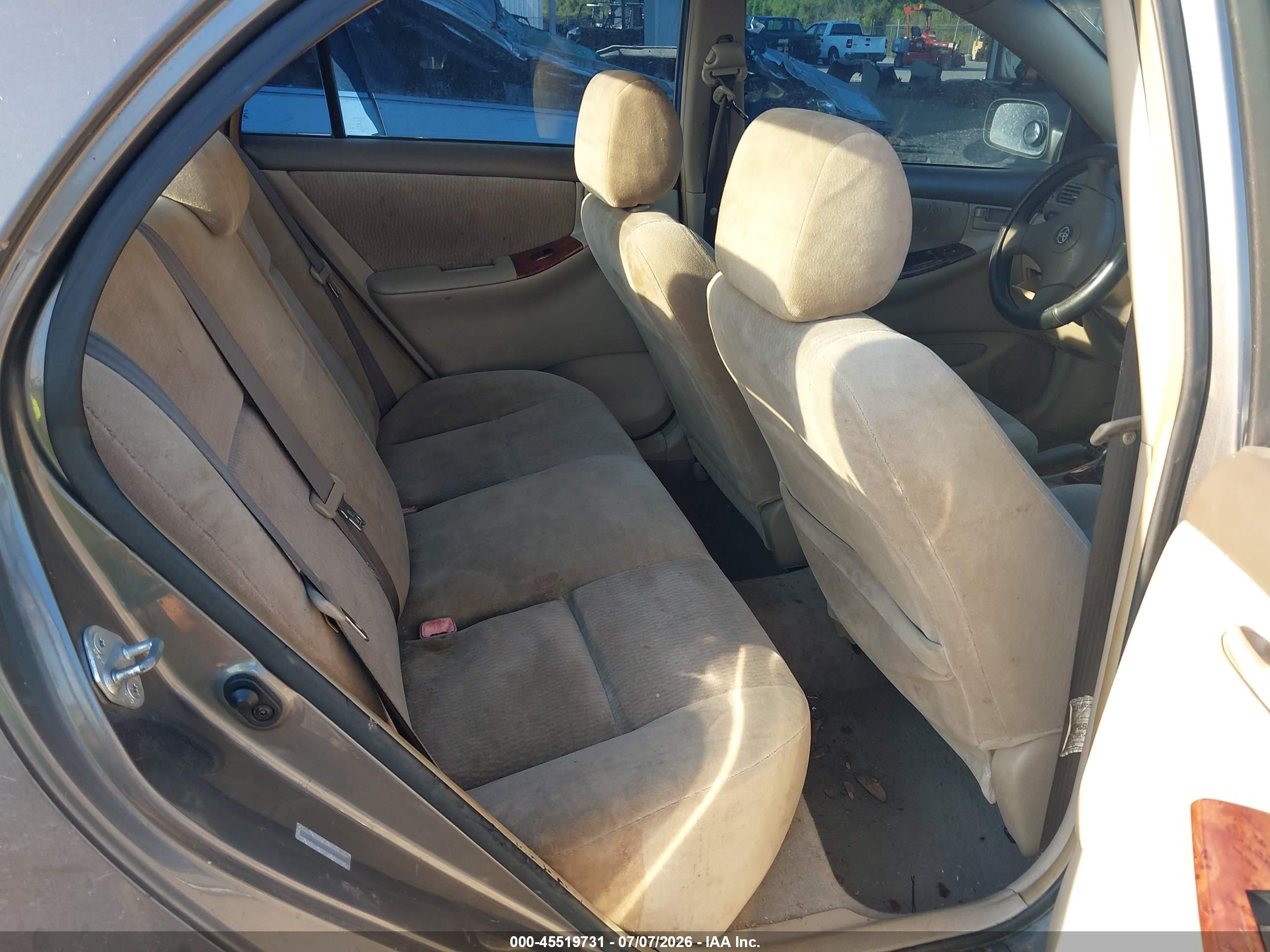 2006 Toyota Corolla Le Gray vin: 1NXBR32E36Z641584