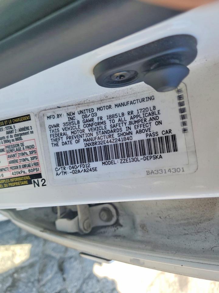 2004 Toyota Corolla S Белый vin: 1NXBR32E44Z241840