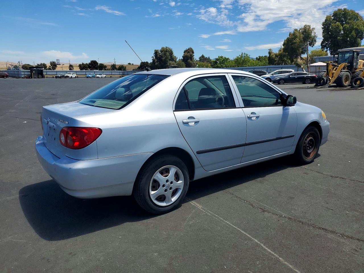 2005 Toyota Corolla Ce Серебряный vin: 1NXBR32E45Z346038