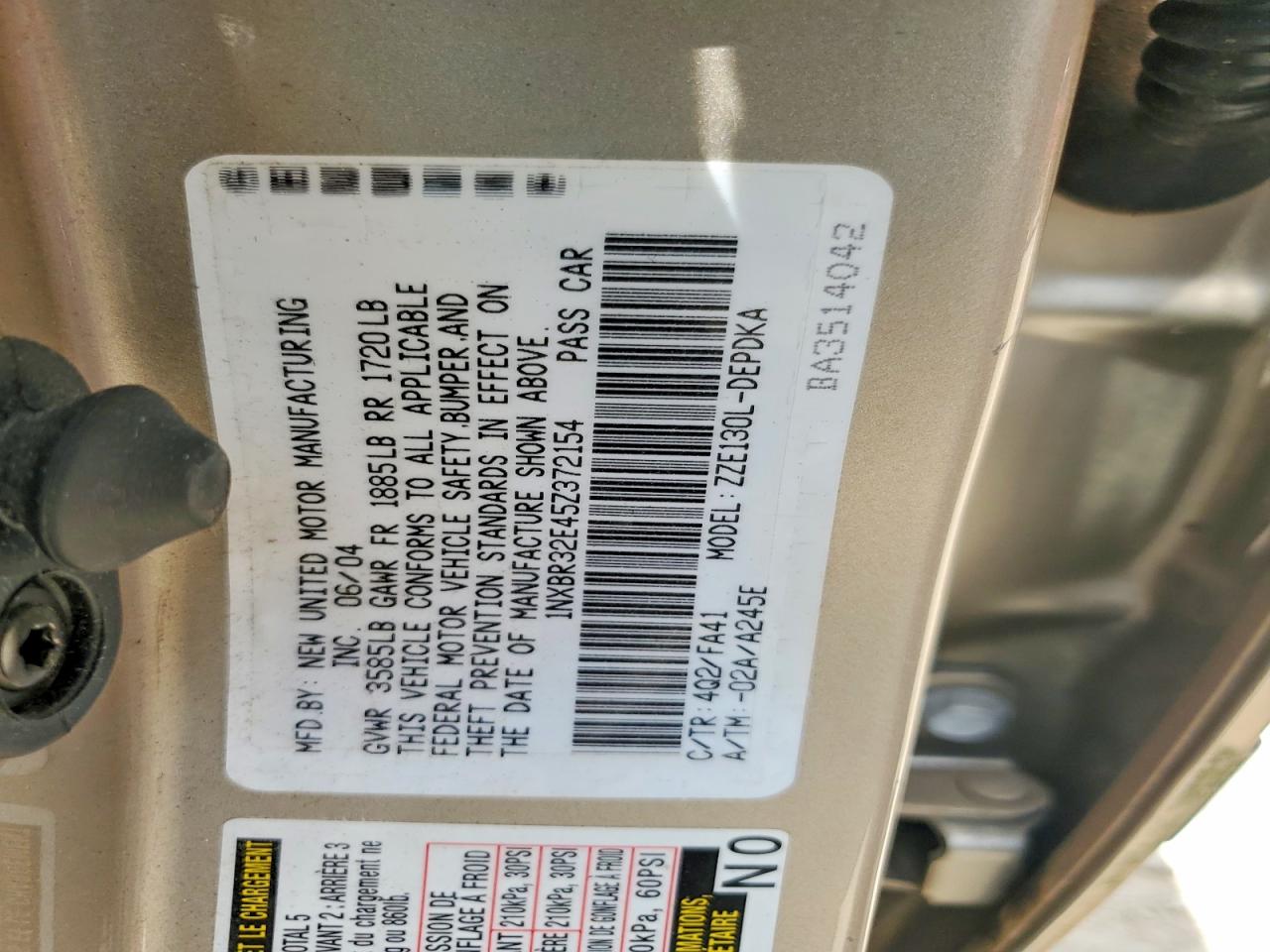 2005 Toyota Corolla Ce Beige vin: 1NXBR32E45Z372154