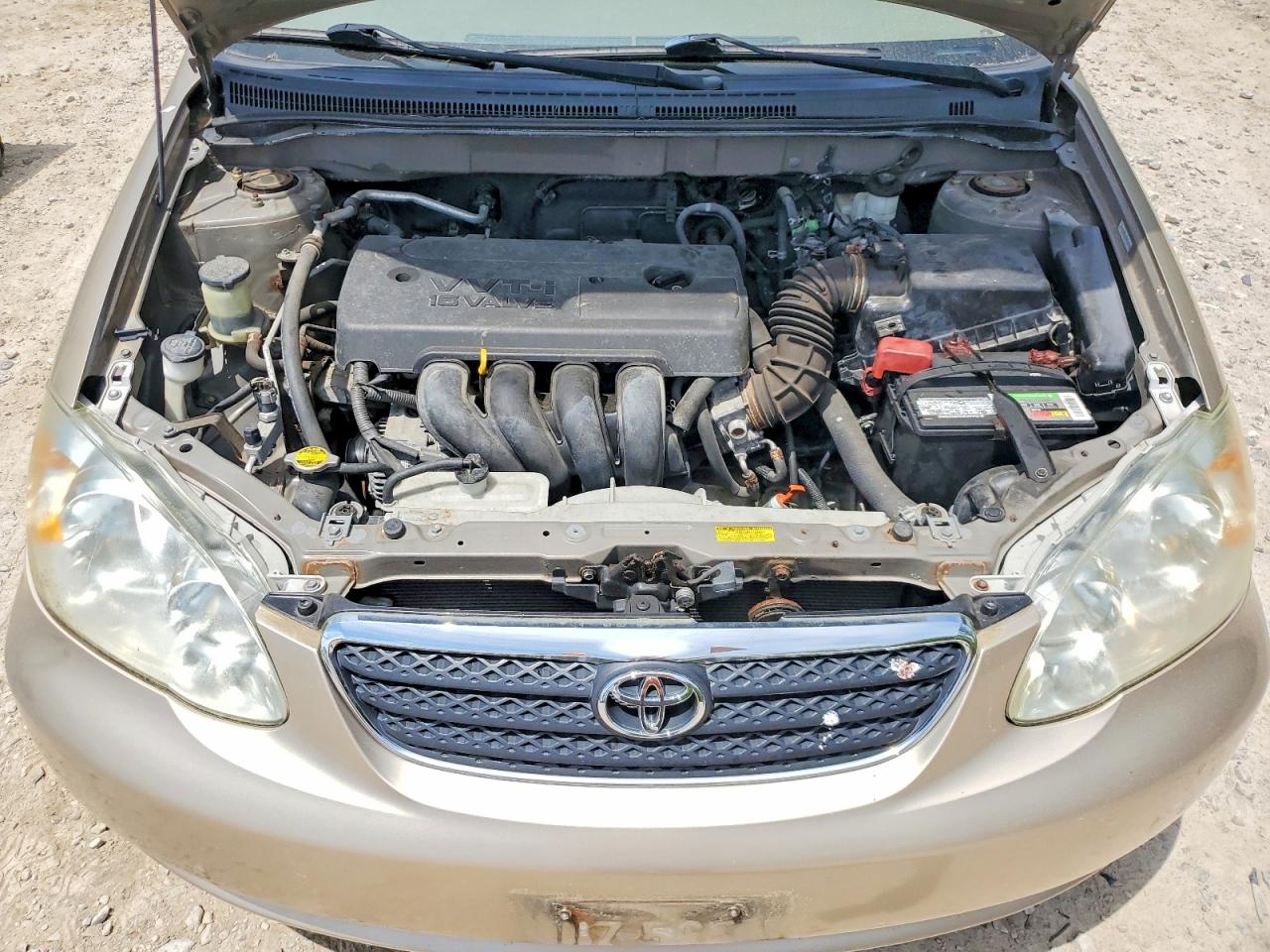2005 Toyota Corolla Ce Beige vin: 1NXBR32E45Z372154