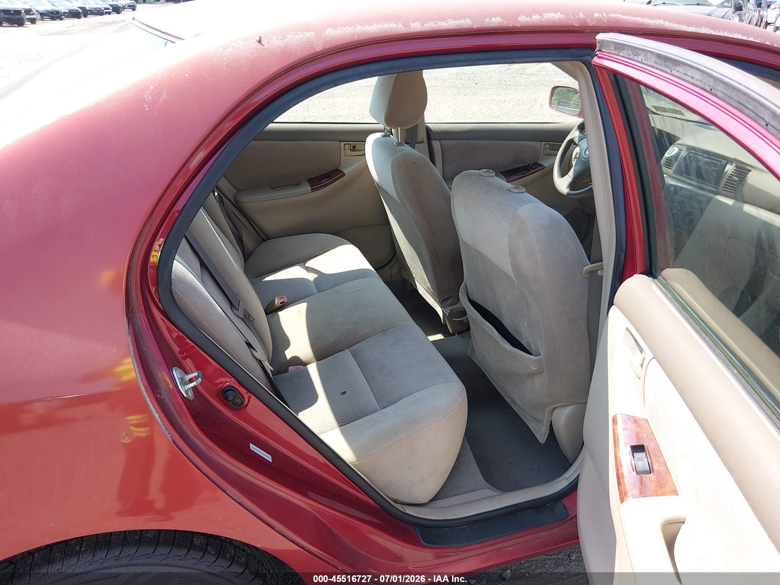 2005 Toyota Corolla Le Red vin: 1NXBR32E45Z385518