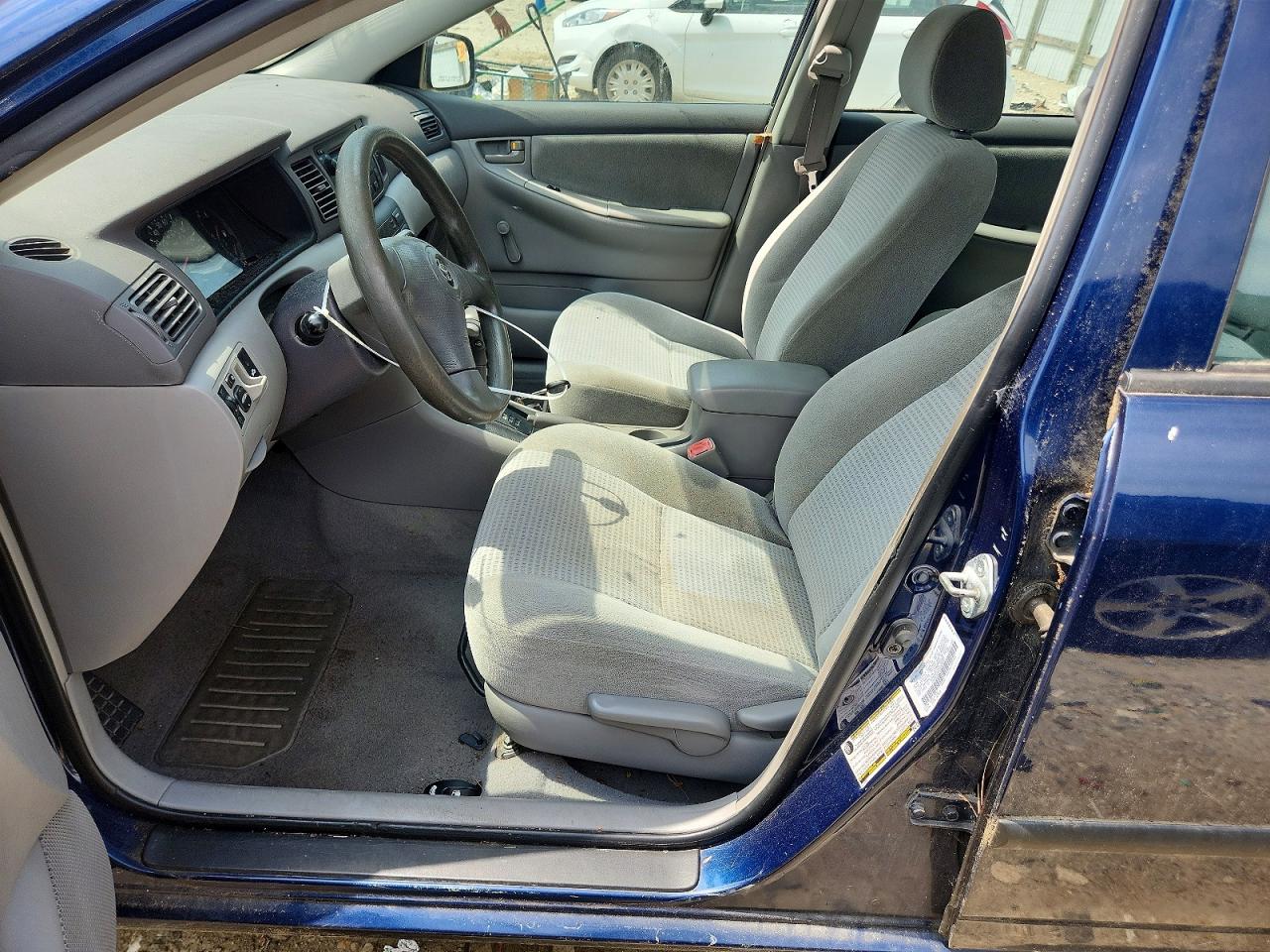 2005 Toyota Corolla Ce Blue vin: 1NXBR32E45Z389097