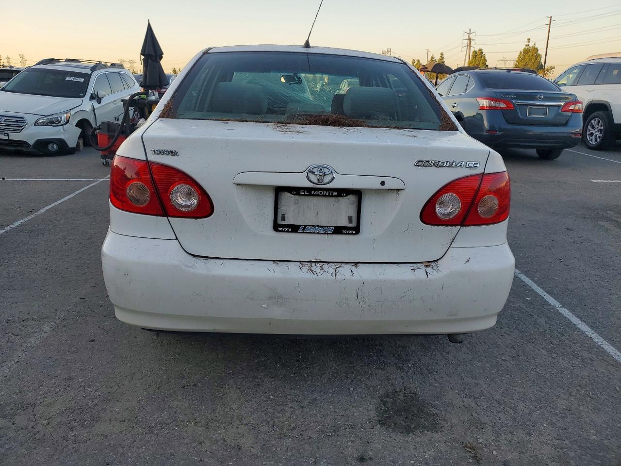 2005 Toyota Corolla Ce White vin: 1NXBR32E45Z431865