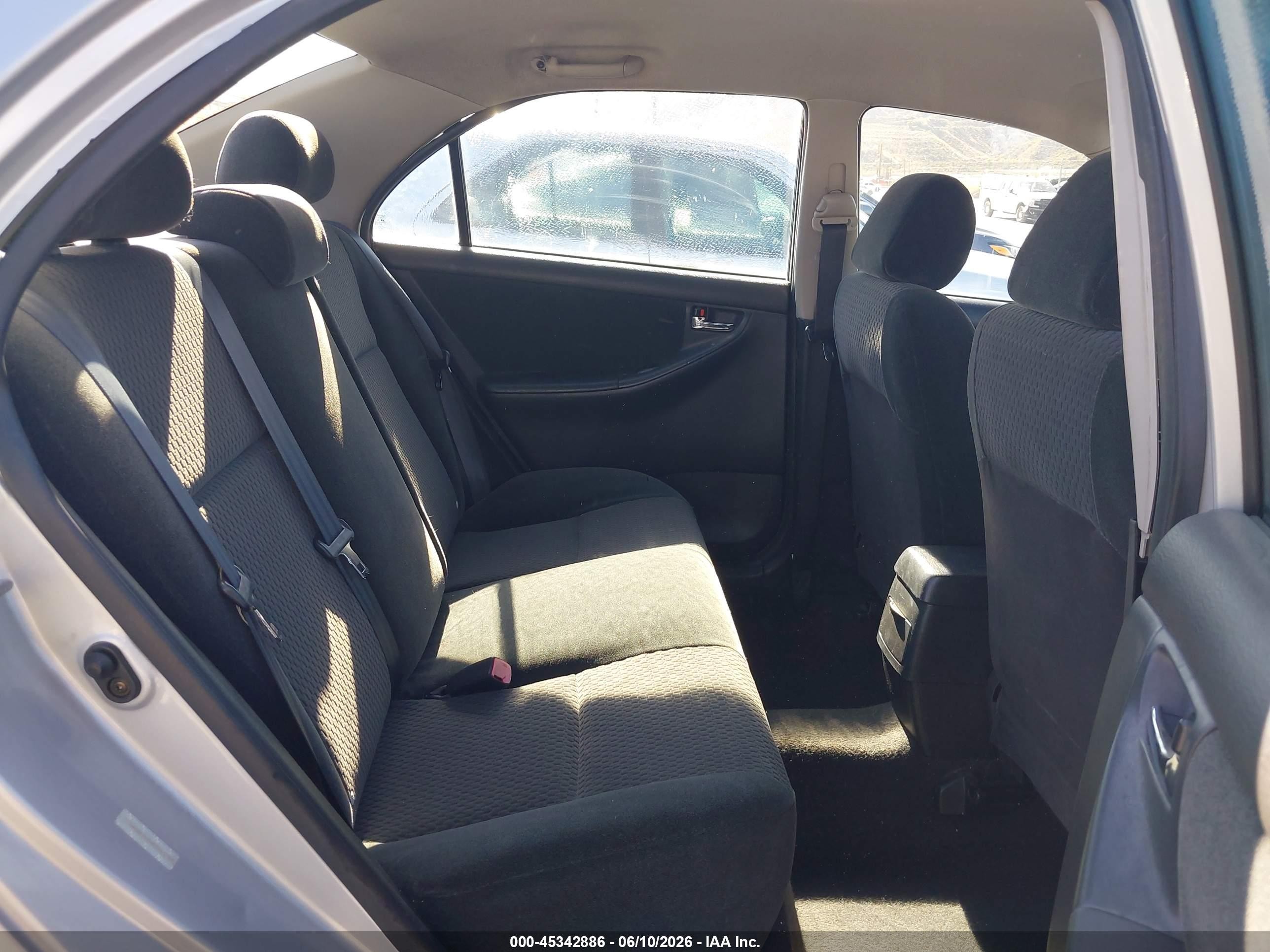 2005 Toyota Corolla S Silver vin: 1NXBR32E45Z461769