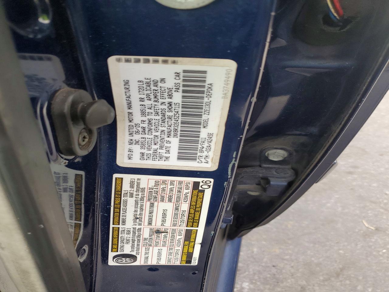 2005 Toyota Corolla Ce Синий vin: 1NXBR32E45Z547115