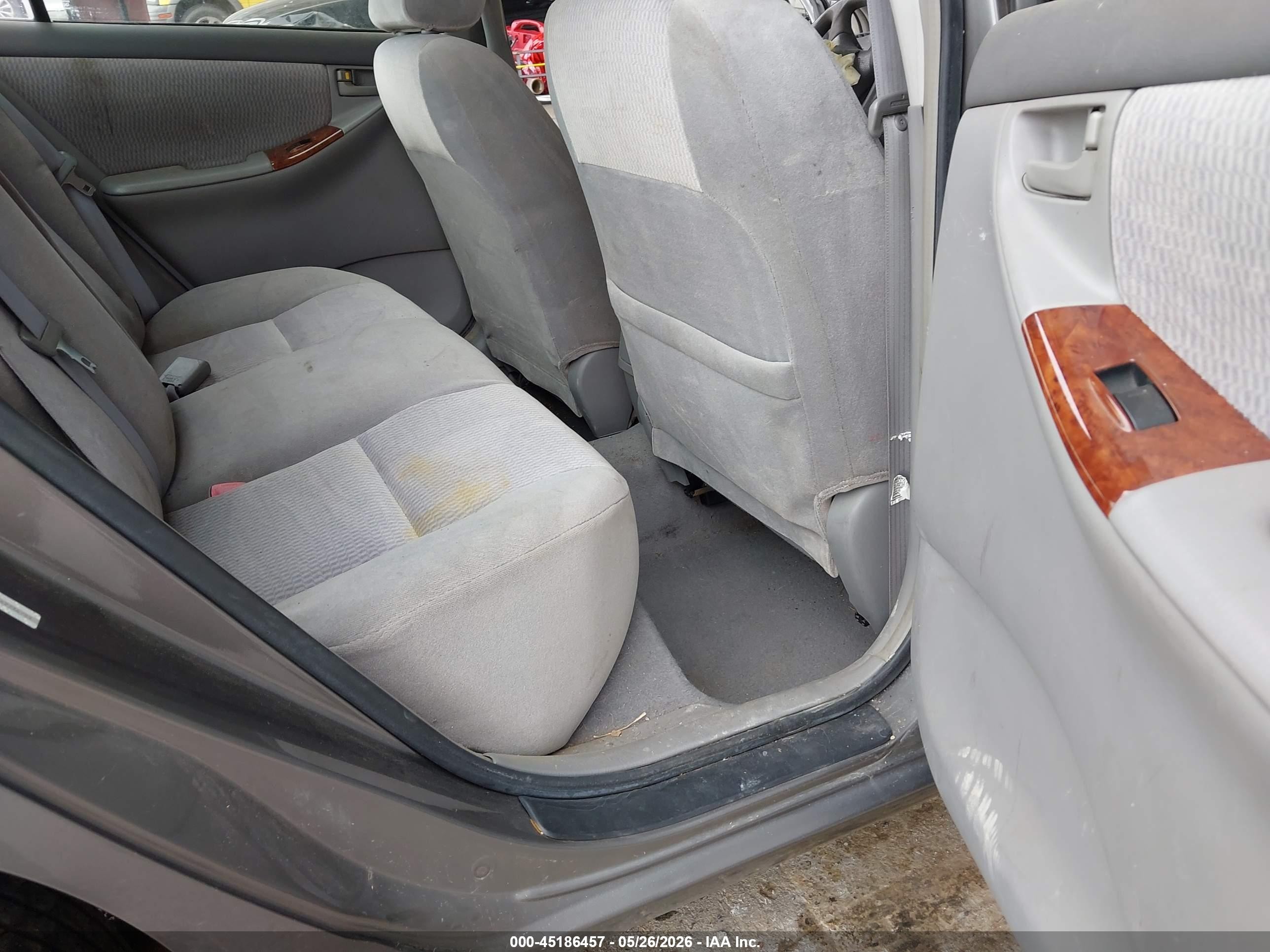 2006 Toyota Corolla Le Brown vin: 1NXBR32E46Z736722