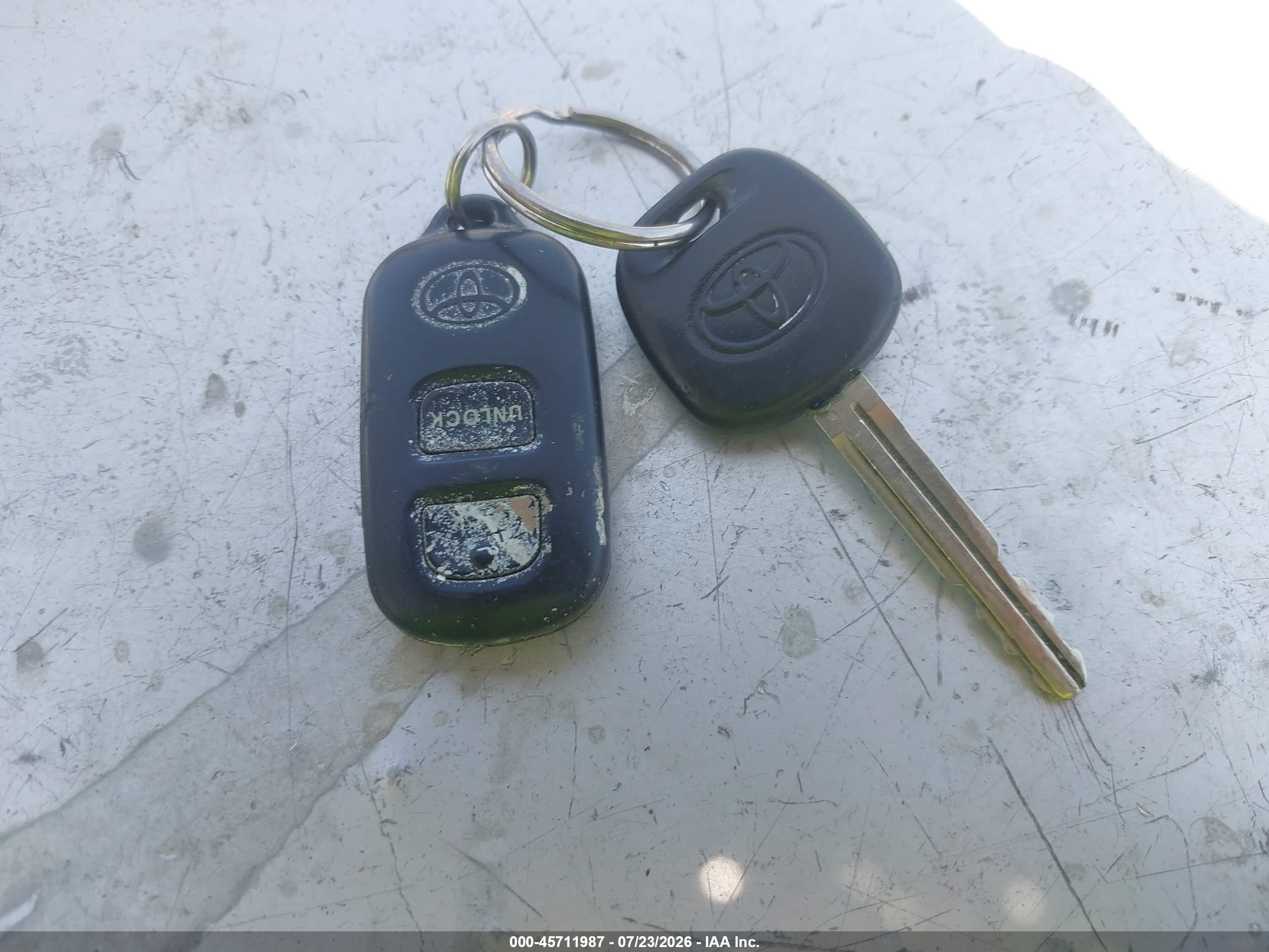 2007 Toyota Corolla Le Красный vin: 1NXBR32E47Z828818