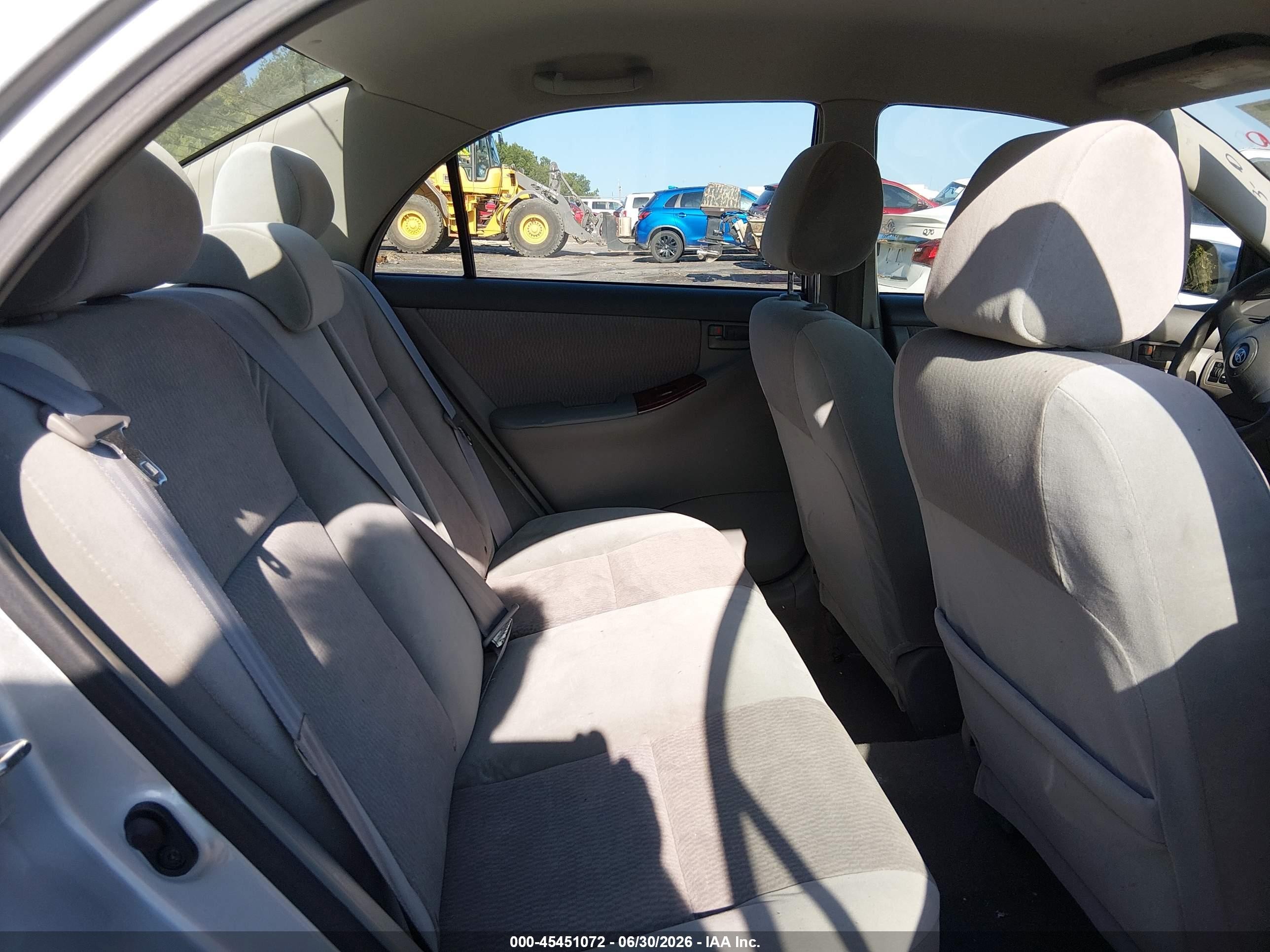 2008 Toyota Corolla Le Silver vin: 1NXBR32E48Z043183