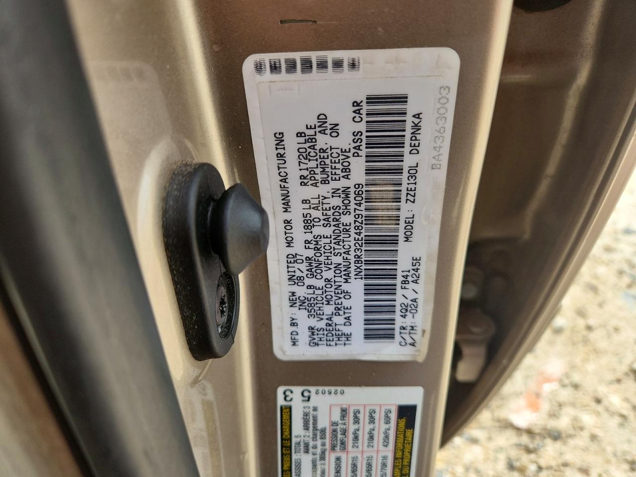 2008 Toyota Corolla Le Gold vin: 1NXBR32E48Z974069