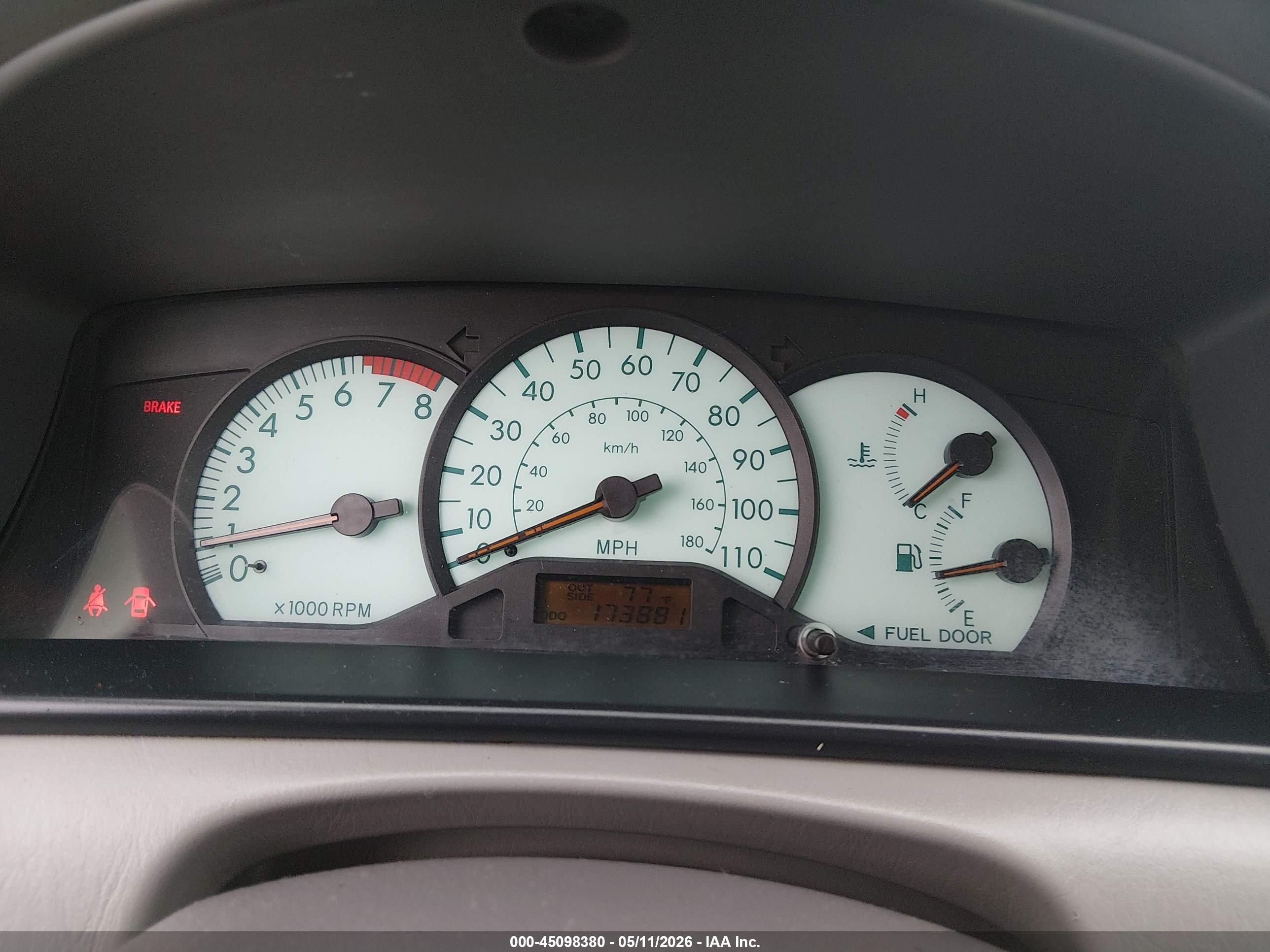 2004 Toyota Corolla Le Gray vin: 1NXBR32E54Z317159