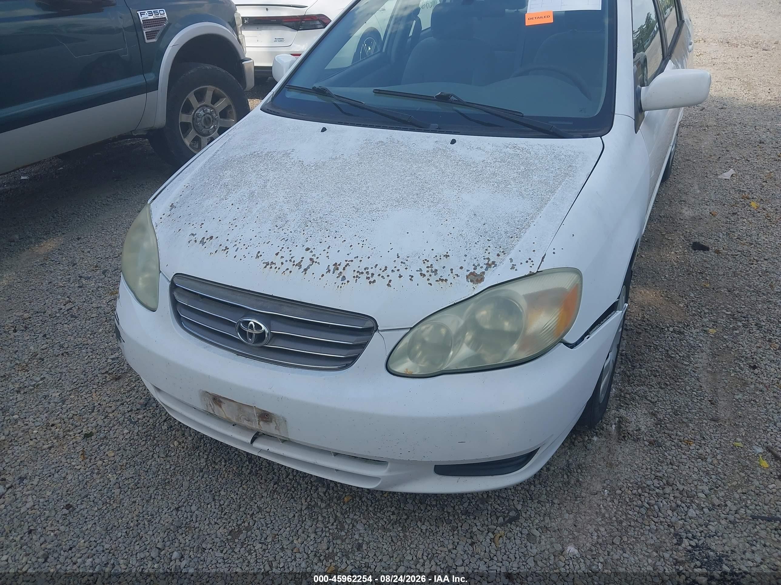 2004 Toyota Corolla Le Белый vin: 1NXBR32E54Z322166