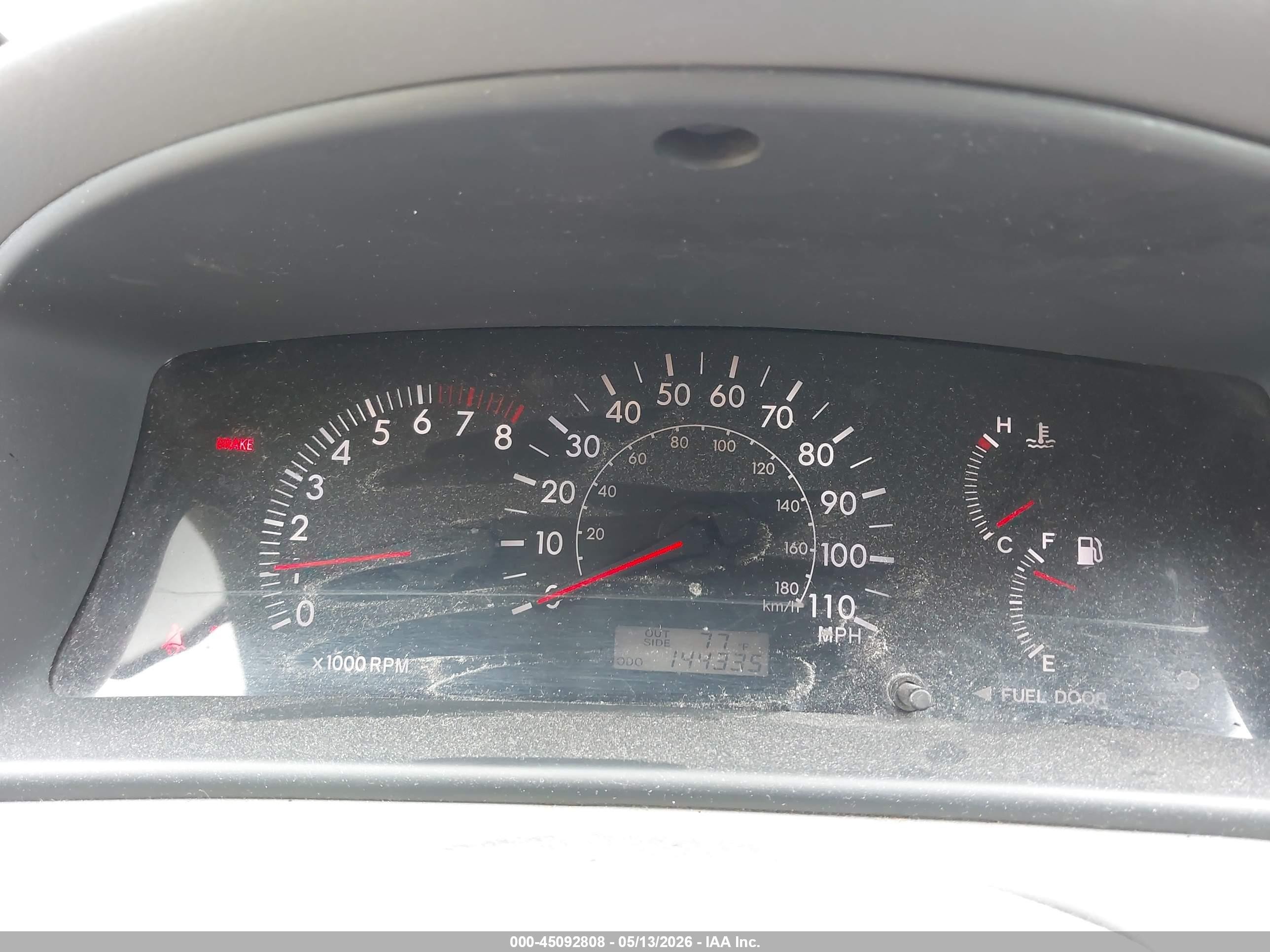 2005 Toyota Corolla Le Gray vin: 1NXBR32E55Z376505