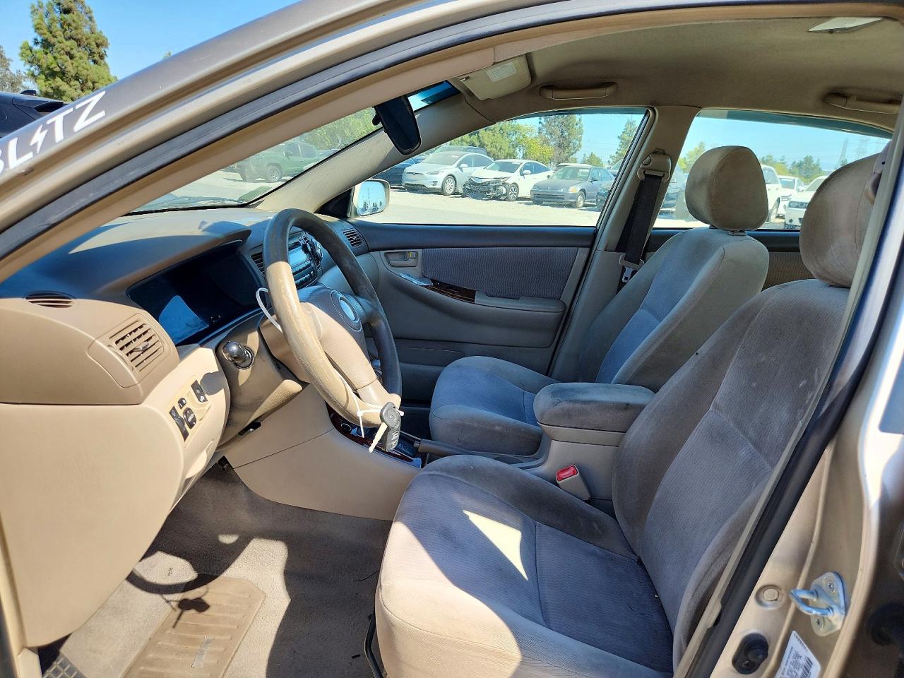 2006 Toyota Corolla Le Желто-коричневый vin: 1NXBR32E56Z569237