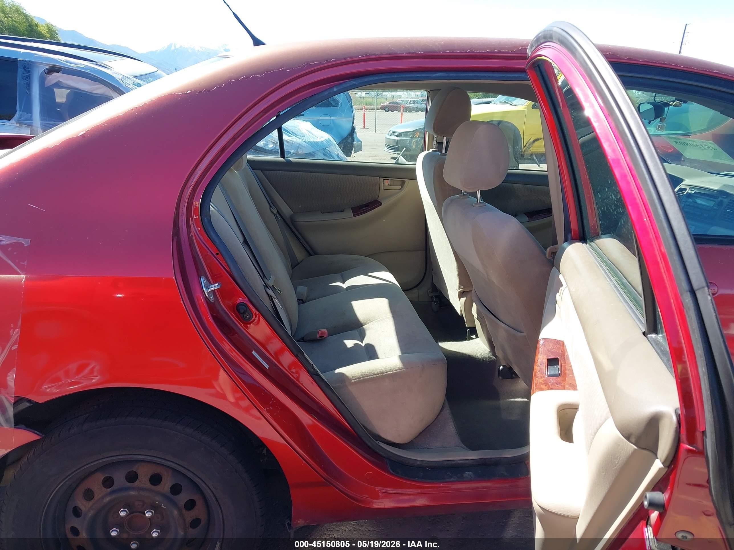 2007 Toyota Corolla Le Red vin: 1NXBR32E57Z768189