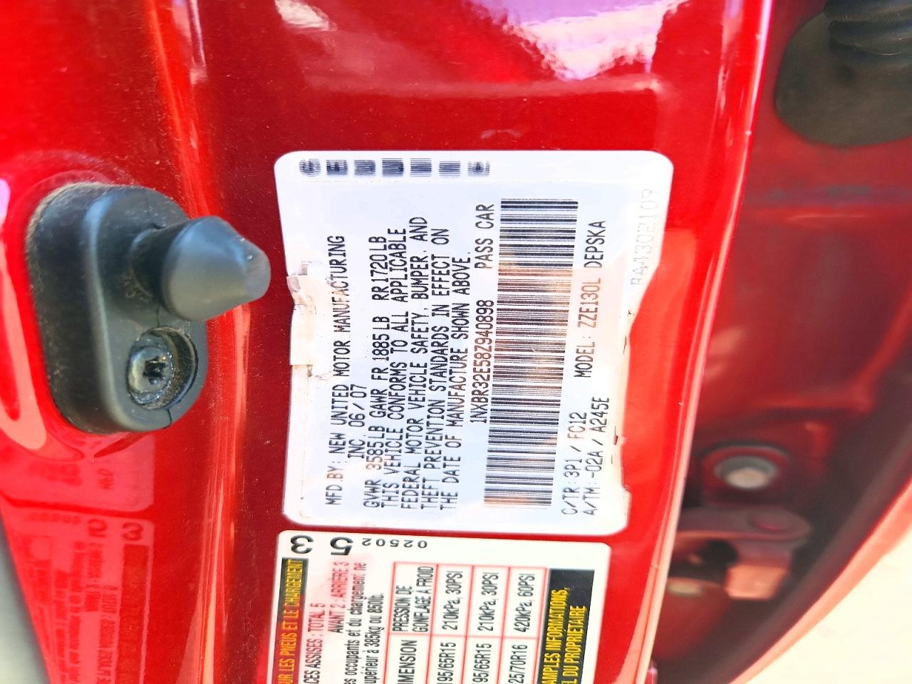 2008 Toyota Corolla S Red vin: 1NXBR32E58Z940898