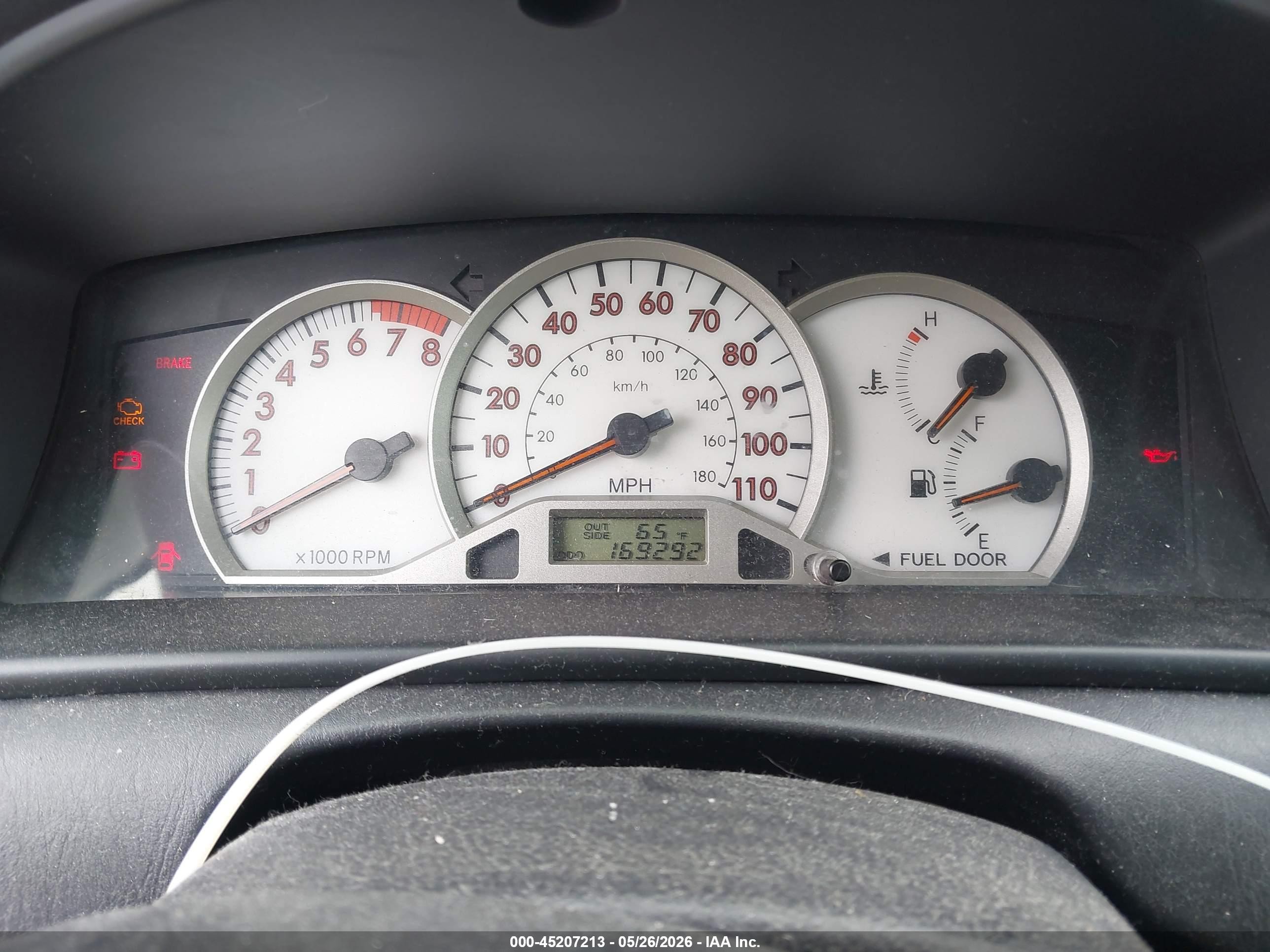 2008 Toyota Corolla S White vin: 1NXBR32E58Z956812