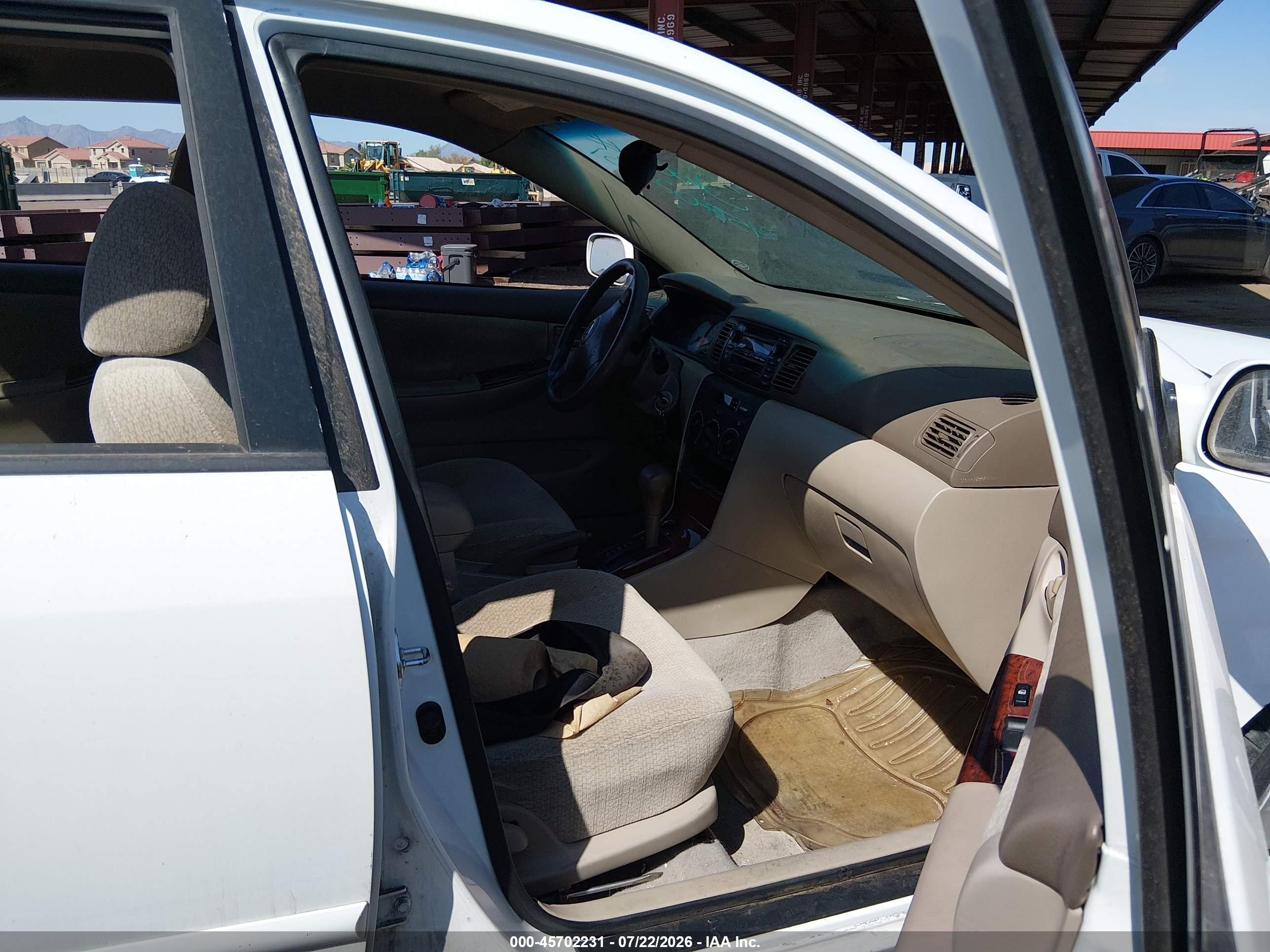 2003 Toyota Corolla Le White vin: 1NXBR32E63Z113372
