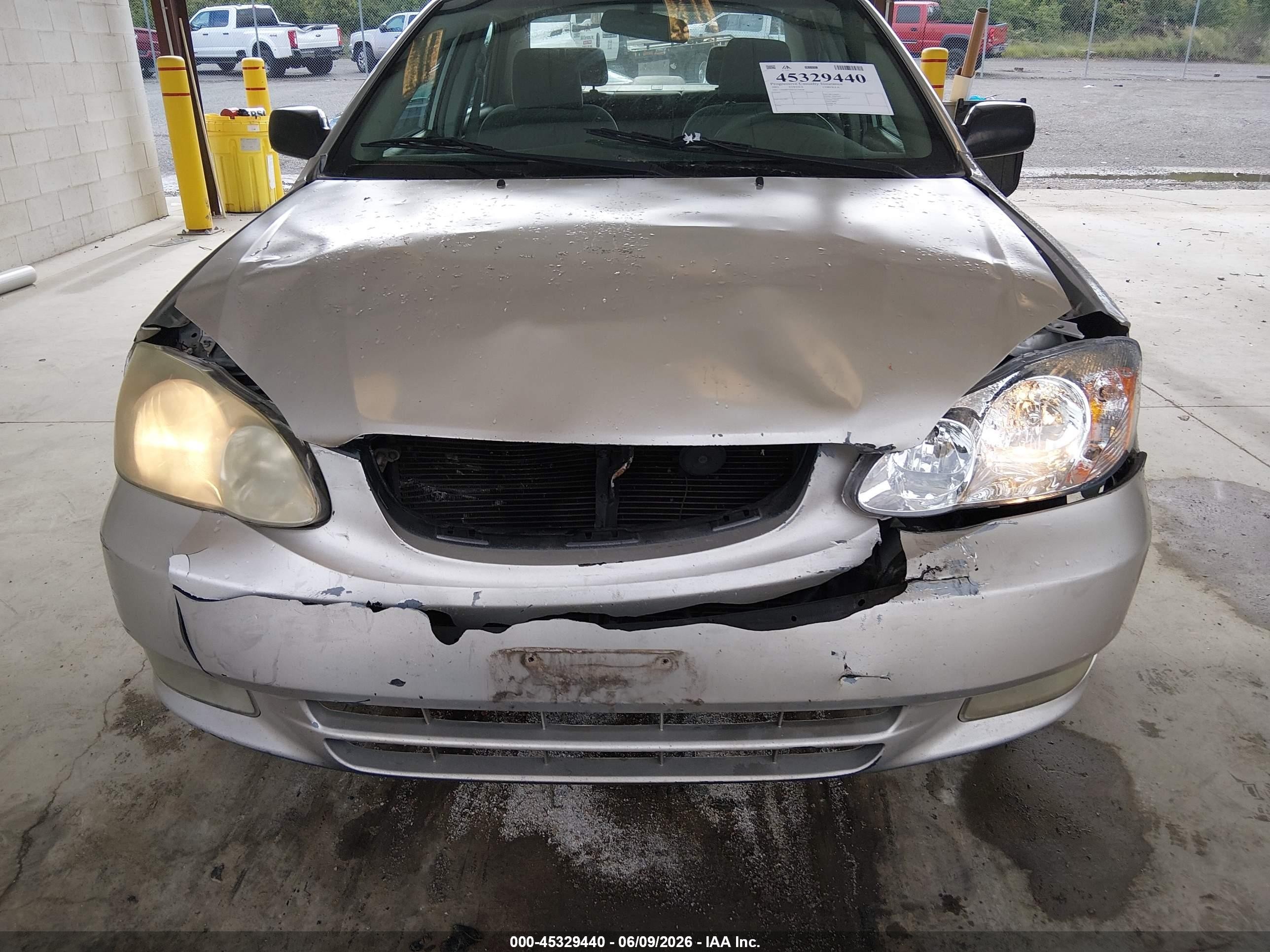 2003 Toyota Corolla Ce Silver vin: 1NXBR32E63Z176018