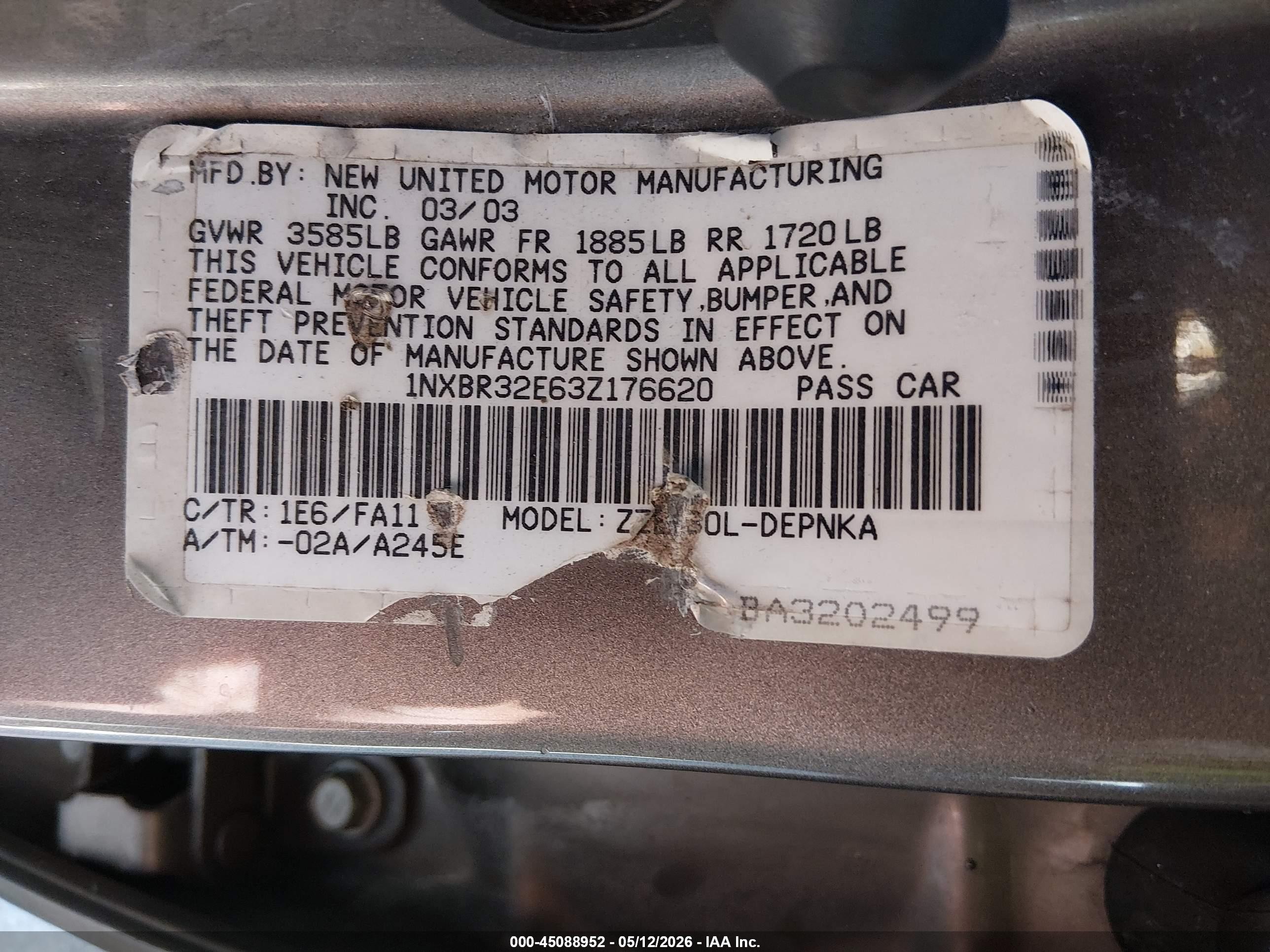 2003 Toyota Corolla Le Gray vin: 1NXBR32E63Z176620