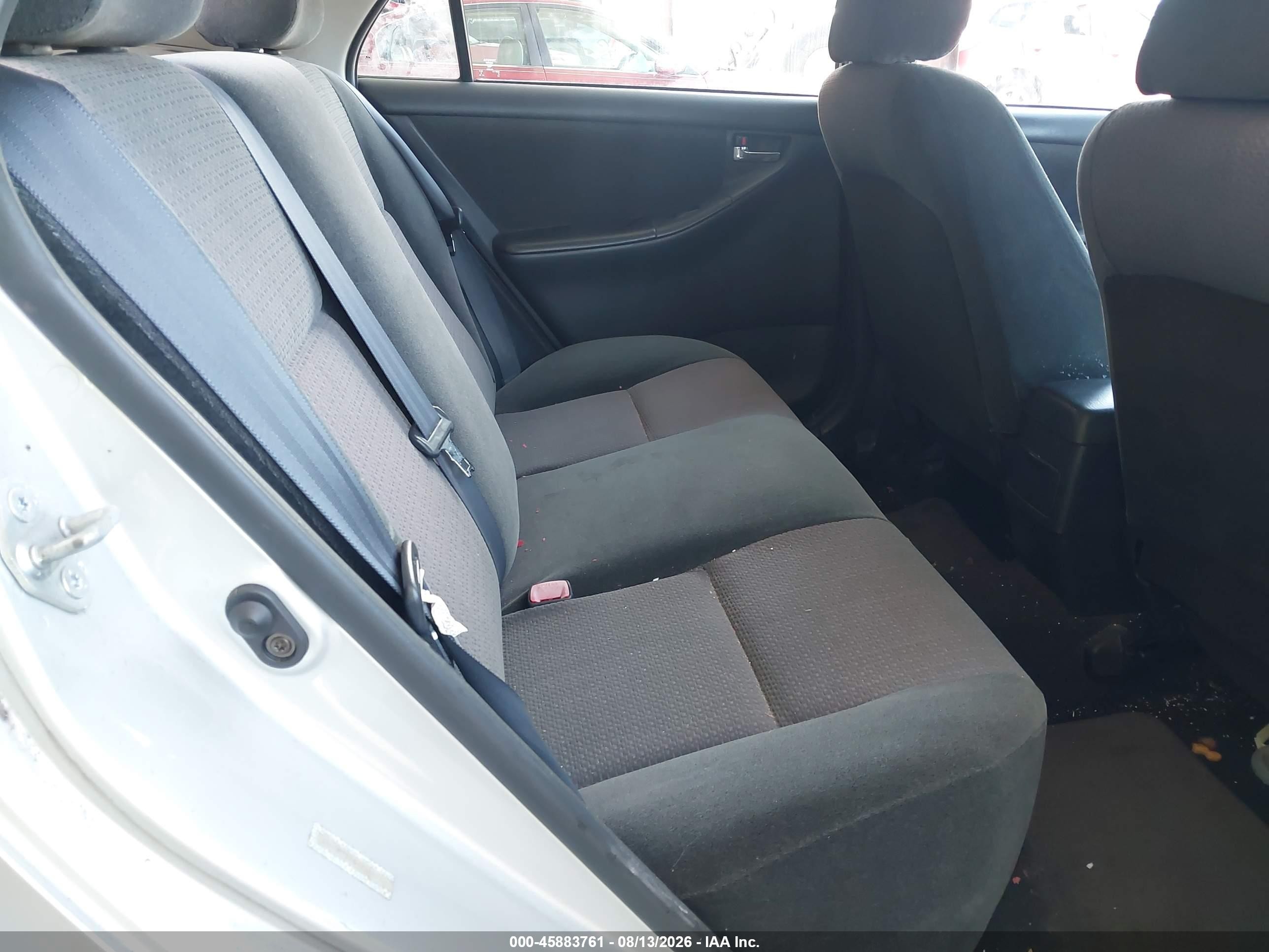 2004 Toyota Corolla S Silver vin: 1NXBR32E64Z260907