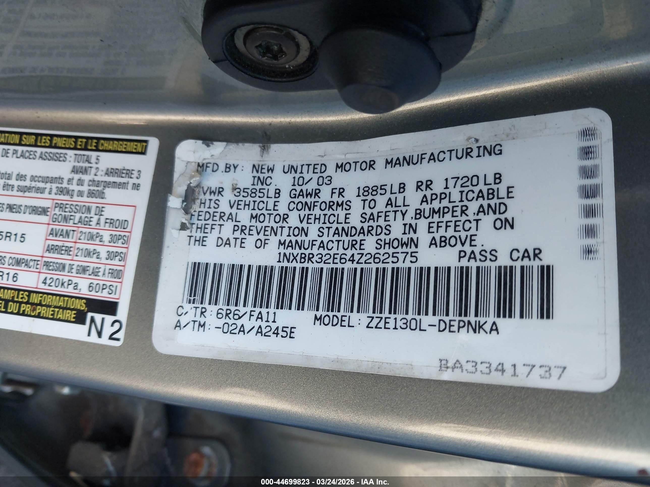 2004 Toyota Corolla Le Gray vin: 1NXBR32E64Z262575