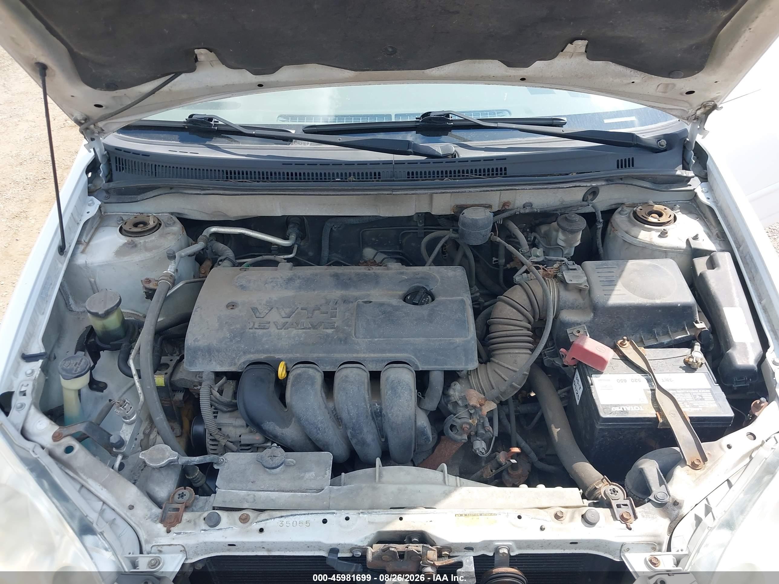 2004 Toyota Corolla Le White vin: 1NXBR32E64Z273379