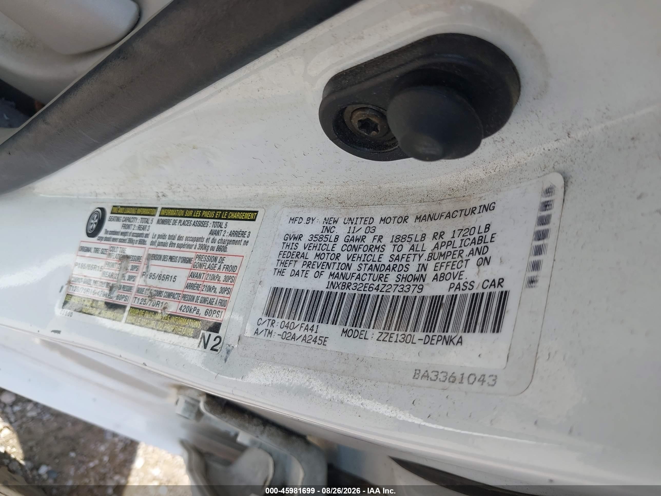 2004 Toyota Corolla Le White vin: 1NXBR32E64Z273379