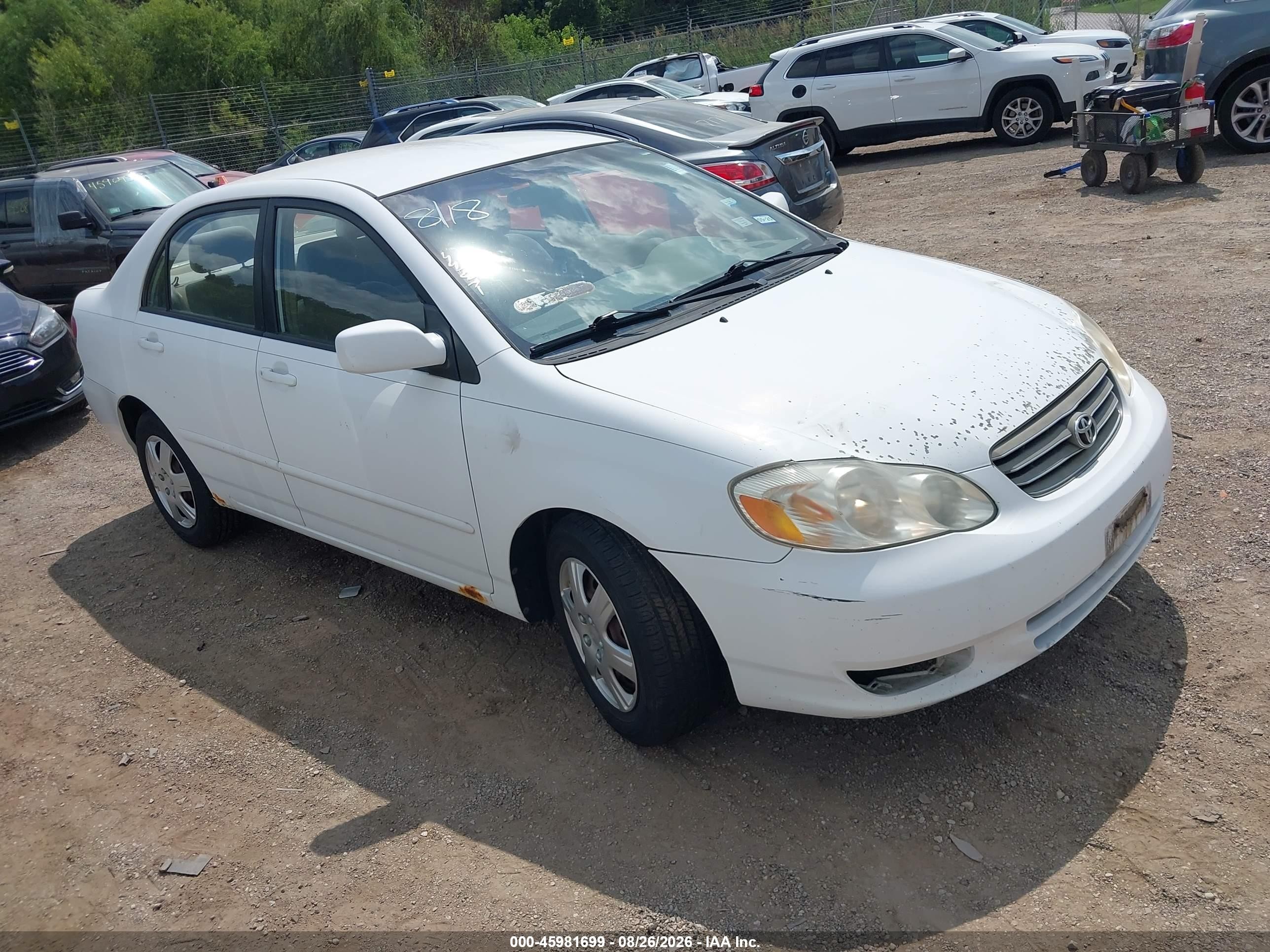 2004 Toyota Corolla Le White vin: 1NXBR32E64Z273379