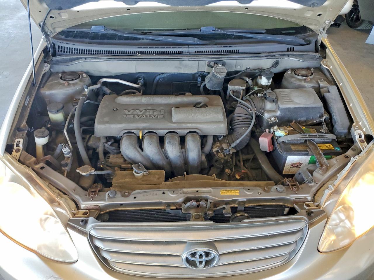 2004 Toyota Corolla Tan vin: 1NXBR32E64Z296306