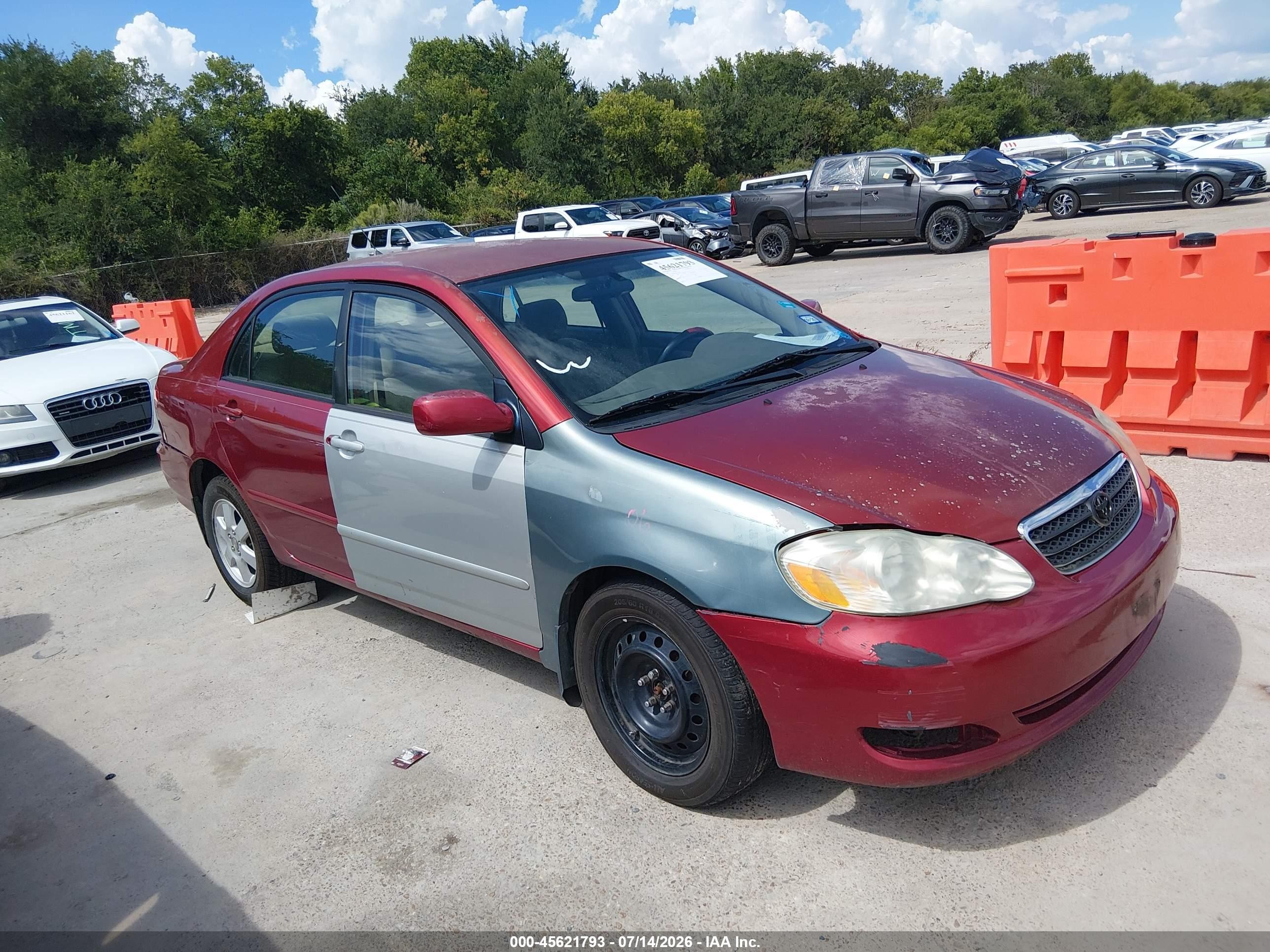 2005 Toyota Corolla Le Red vin: 1NXBR32E65Z352536