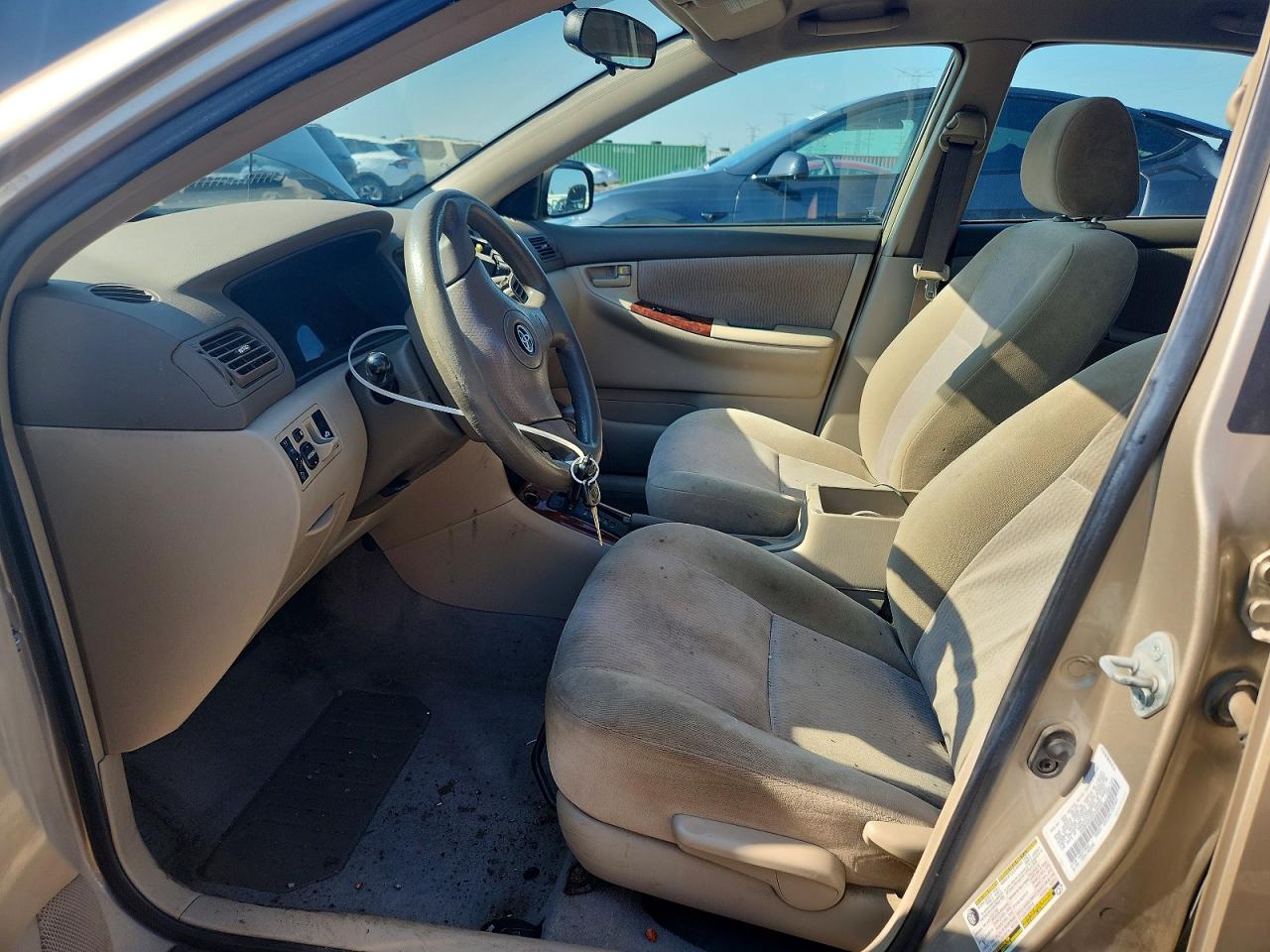 2005 Toyota Corolla Le Tan vin: 1NXBR32E65Z538948
