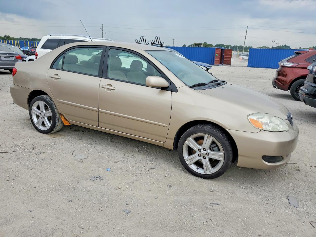 2005 Toyota Corolla Le Gold vin: 1NXBR32E65Z549075
