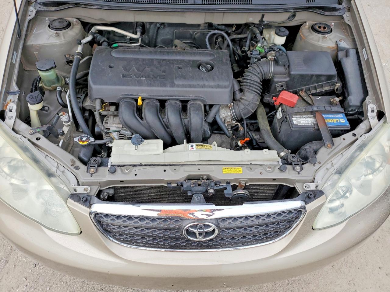 2005 Toyota Corolla Le Gold vin: 1NXBR32E65Z549075