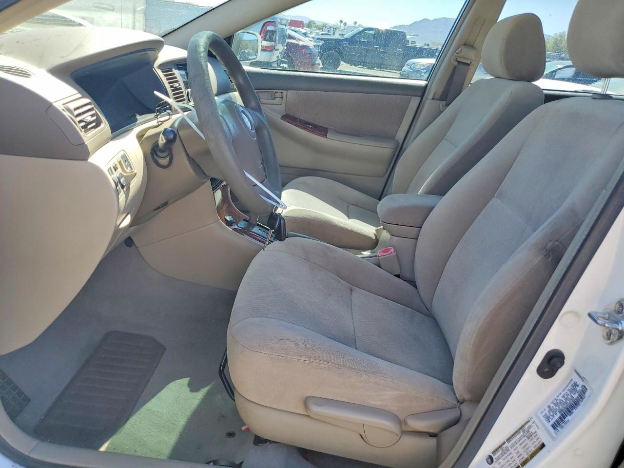 2006 Toyota Corolla Le White vin: 1NXBR32E66Z664549