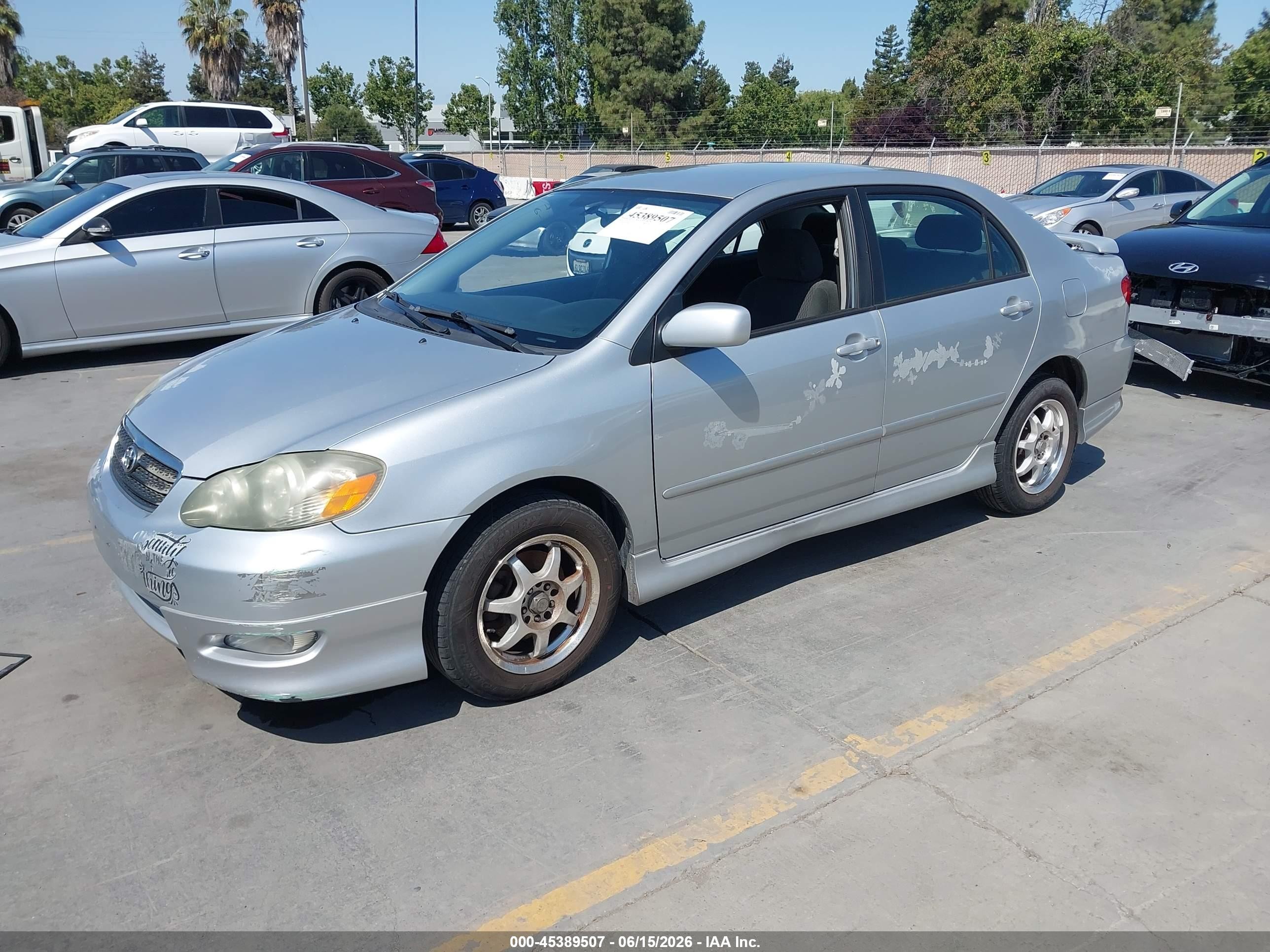 2007 Toyota Corolla S Серебряный vin: 1NXBR32E67Z809591