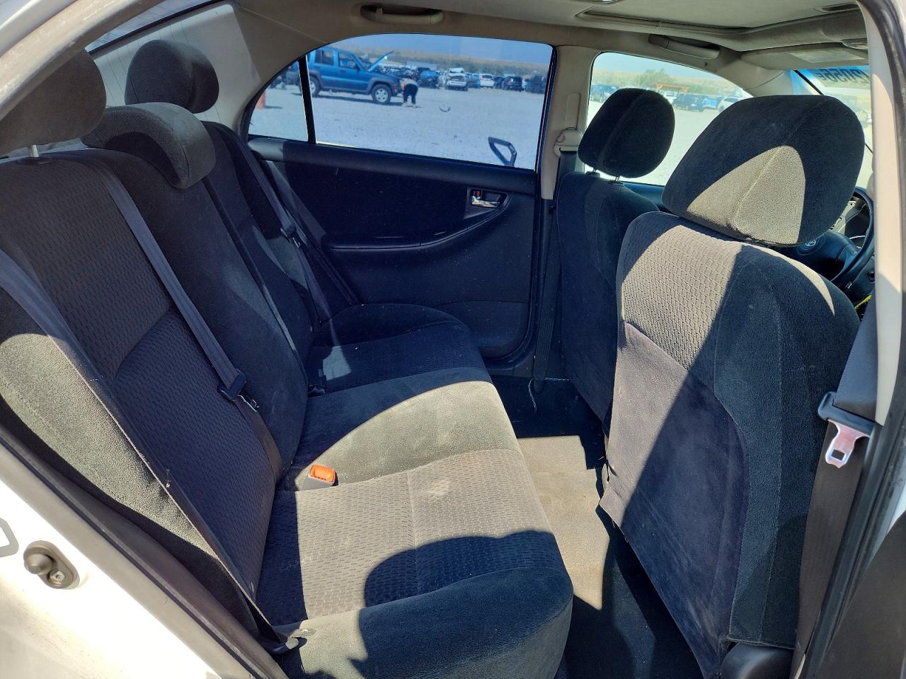 2007 Toyota Corolla S White vin: 1NXBR32E67Z915541