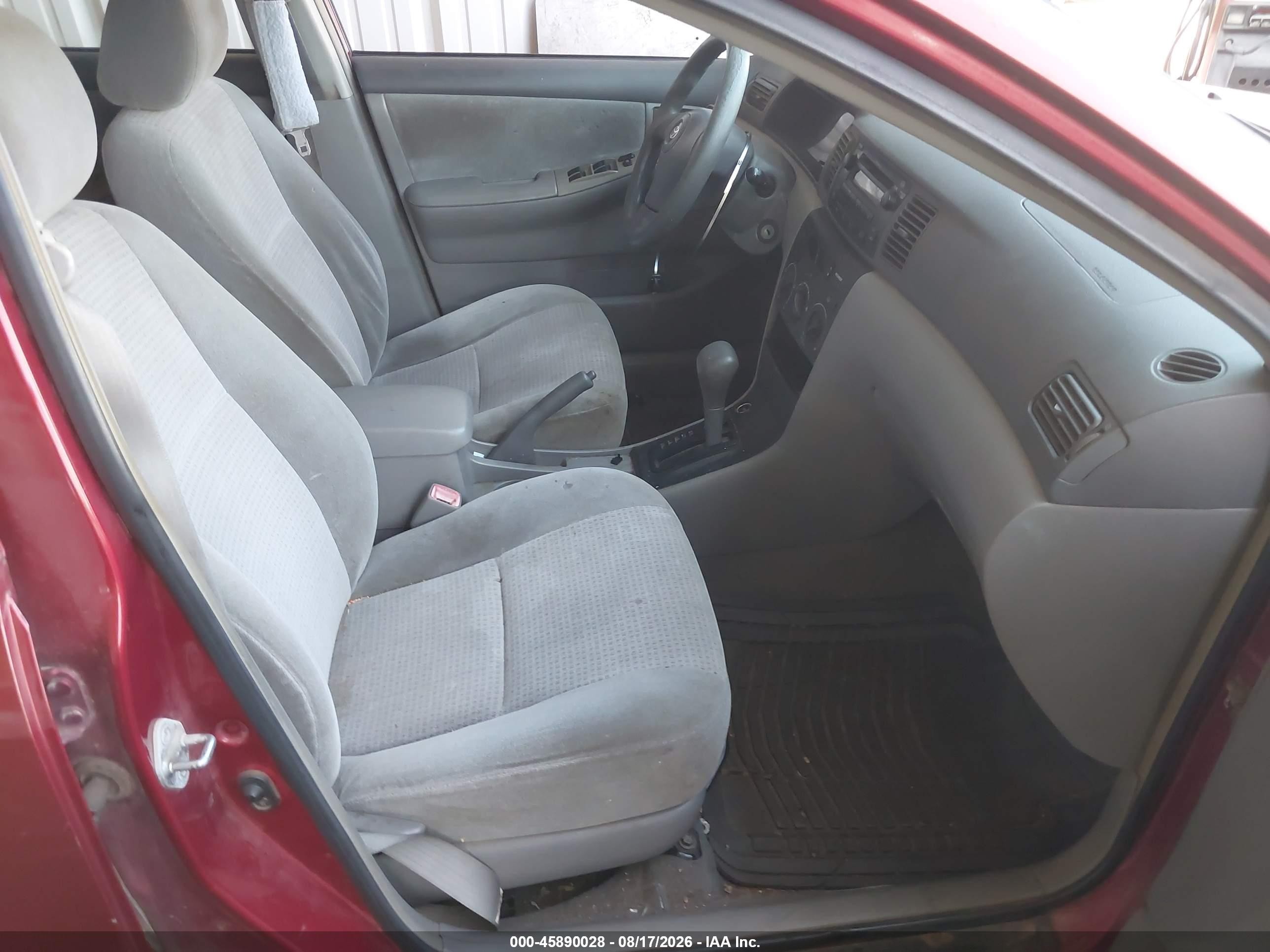 2008 Toyota Corolla Ce Red vin: 1NXBR32E68Z954891