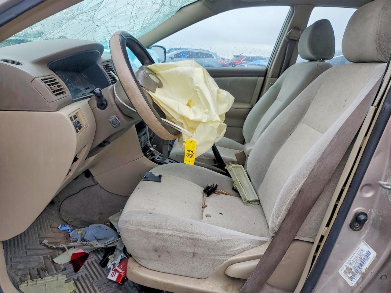 2003 Toyota Corolla Ce Tan vin: 1NXBR32E73Z149412