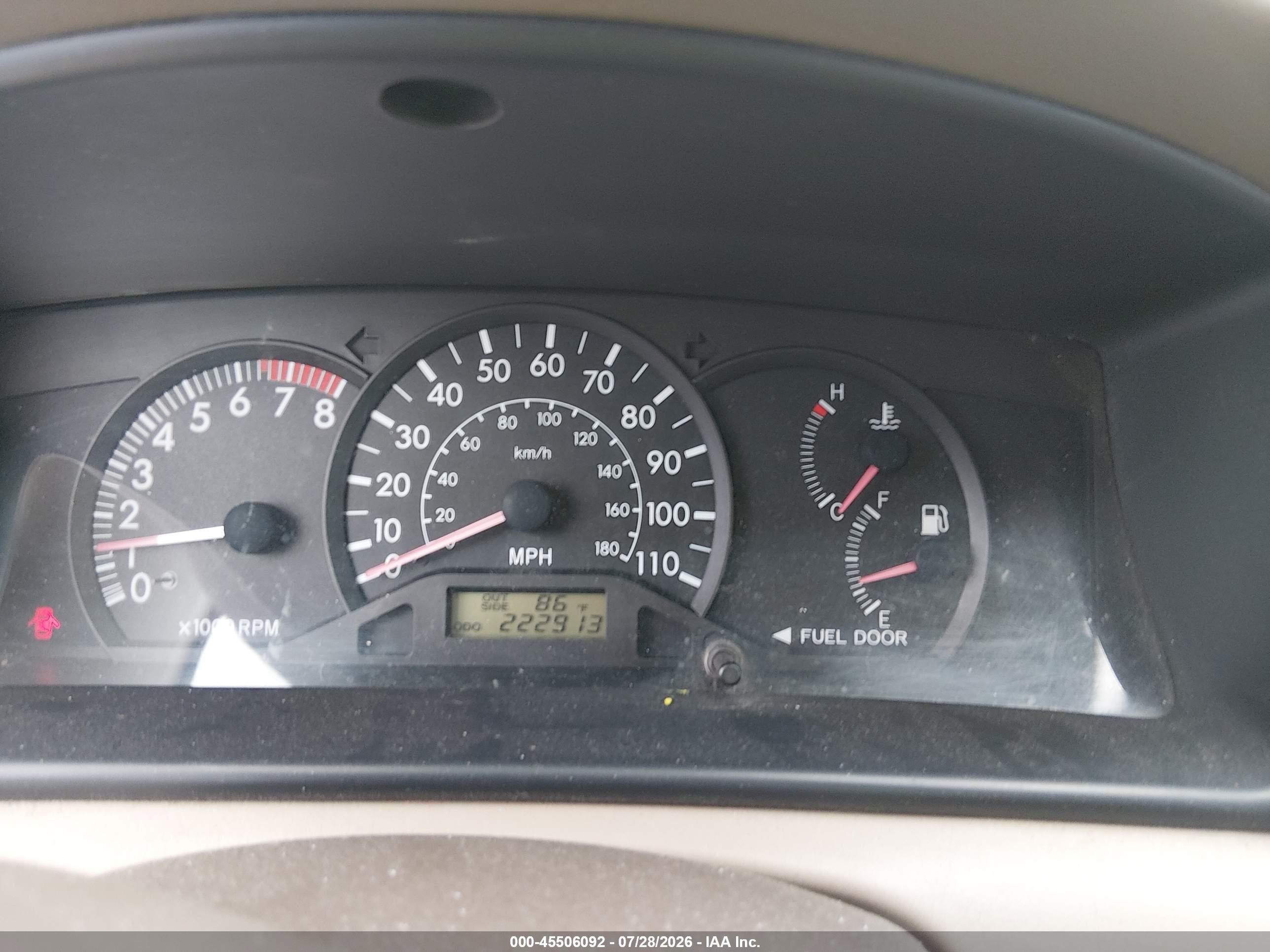 2004 Toyota Corolla Ce Gold vin: 1NXBR32E74Z213434